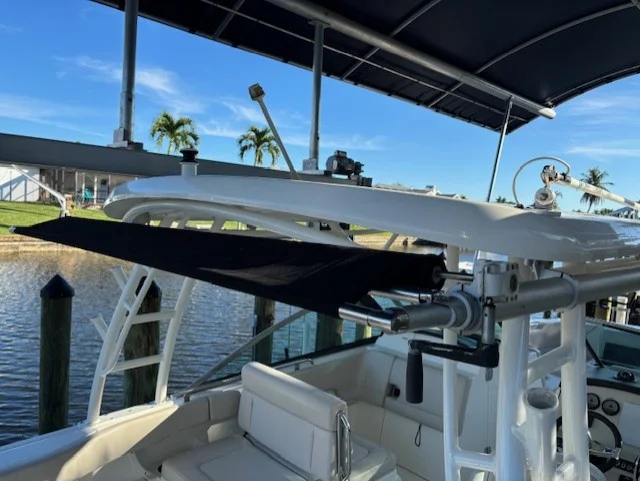 2016 Boston Whaler 270 VANTAGE Image Thumbnail #6