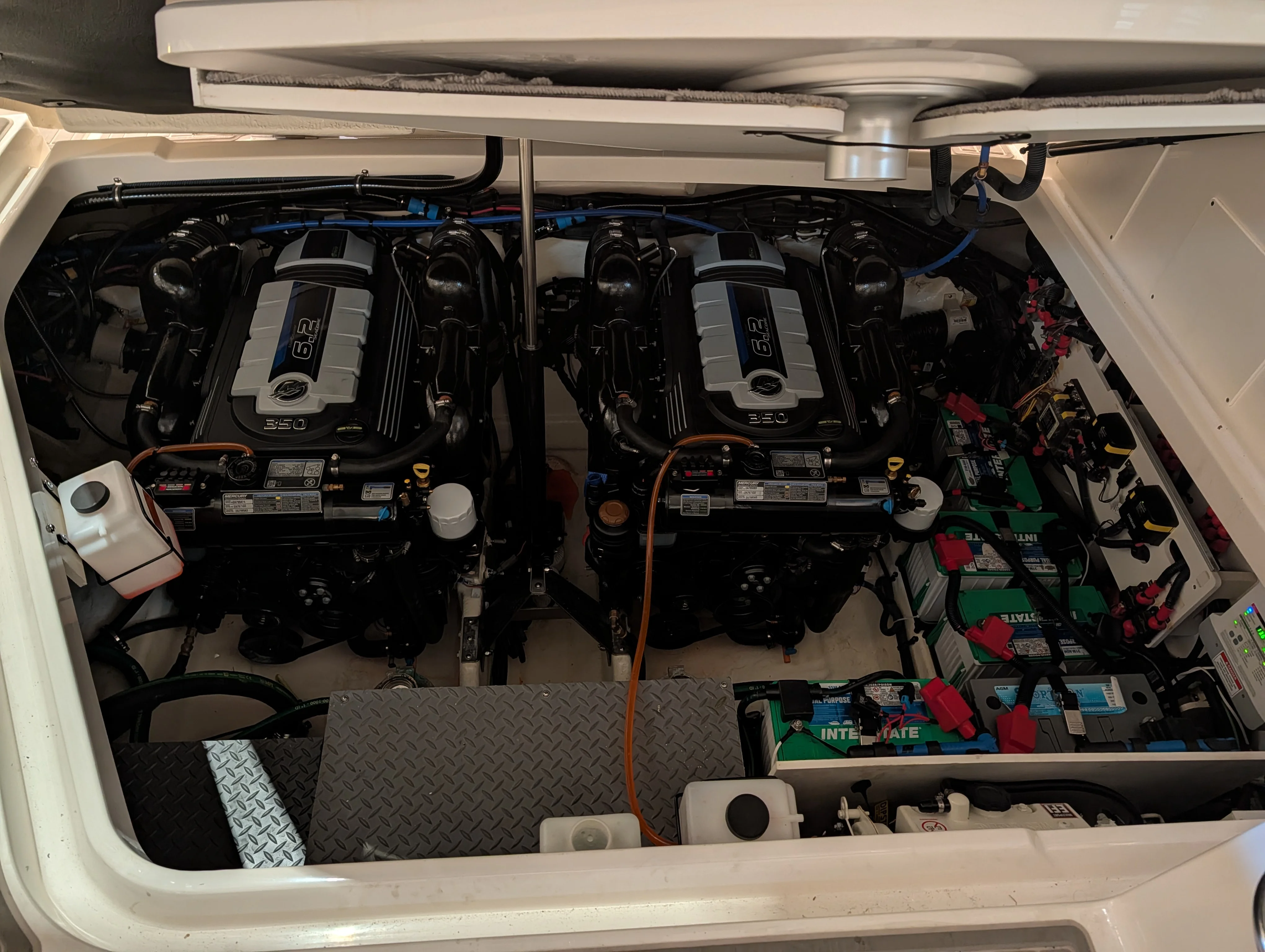 2024 Sea Ray 320 SUNDANCER Image Thumbnail #37