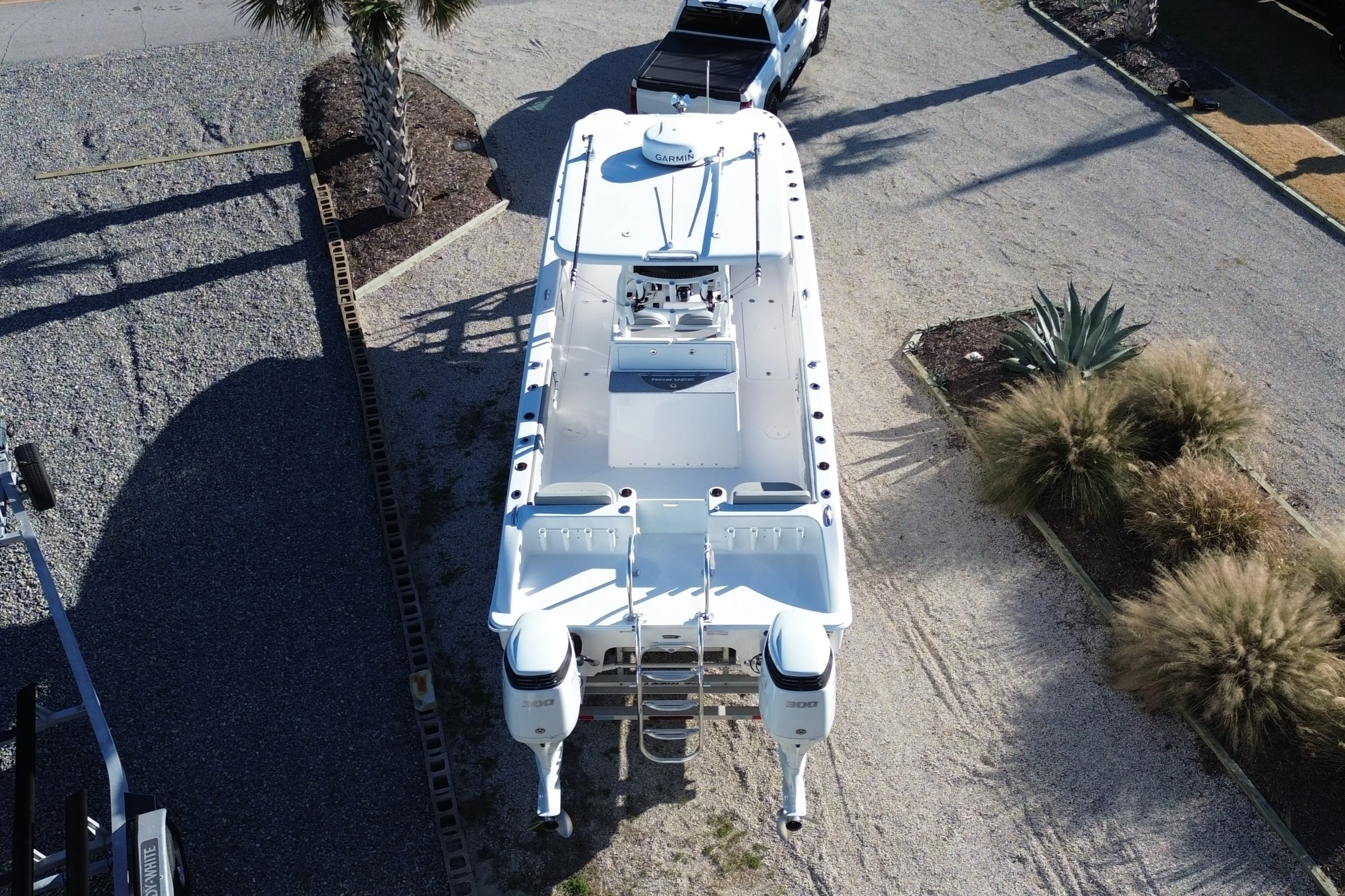 2022 Twin Vee 280 GFX Image Thumbnail #3