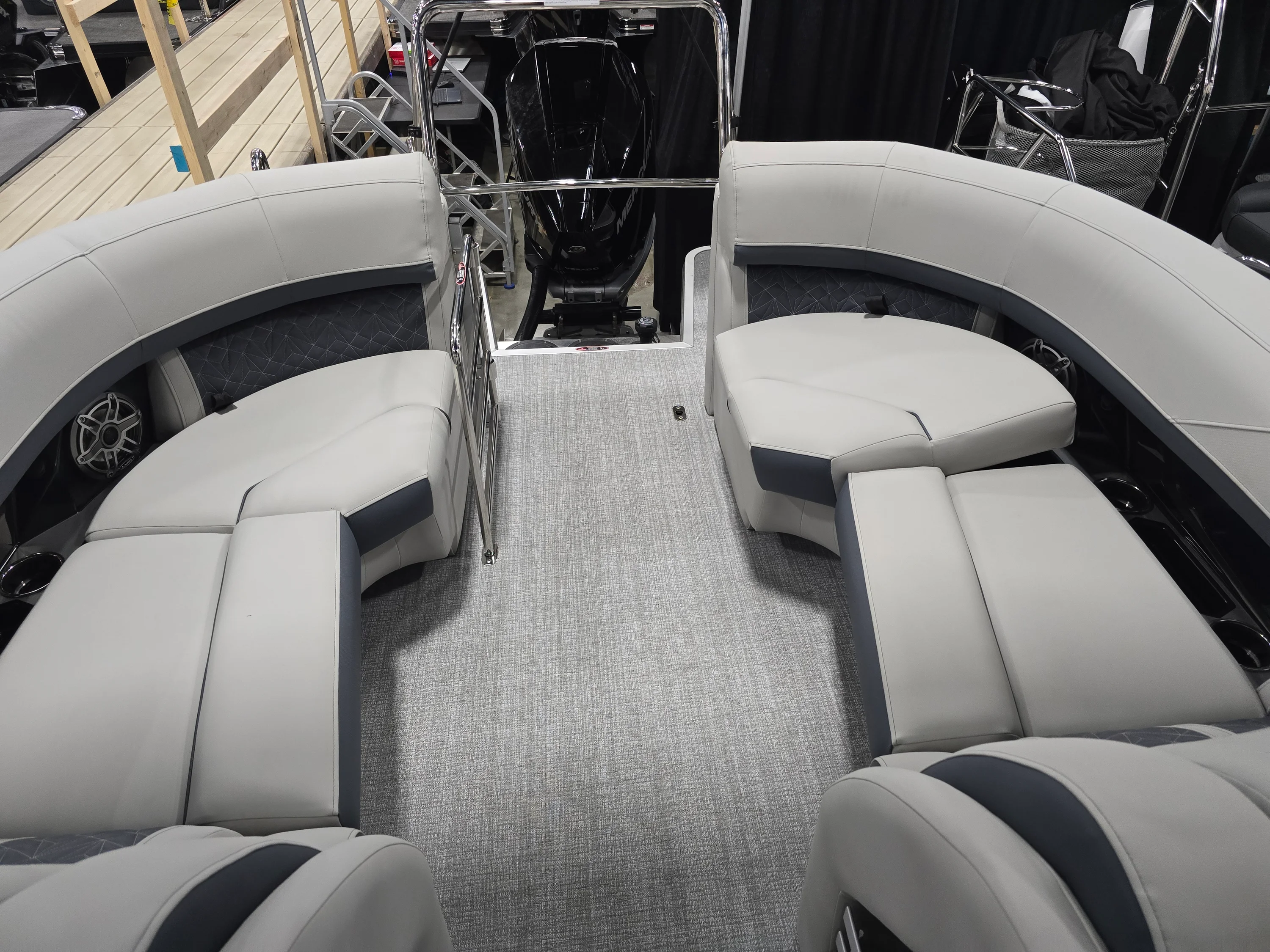 2026 Harris GRAND MARINER 230 Image Thumbnail #26