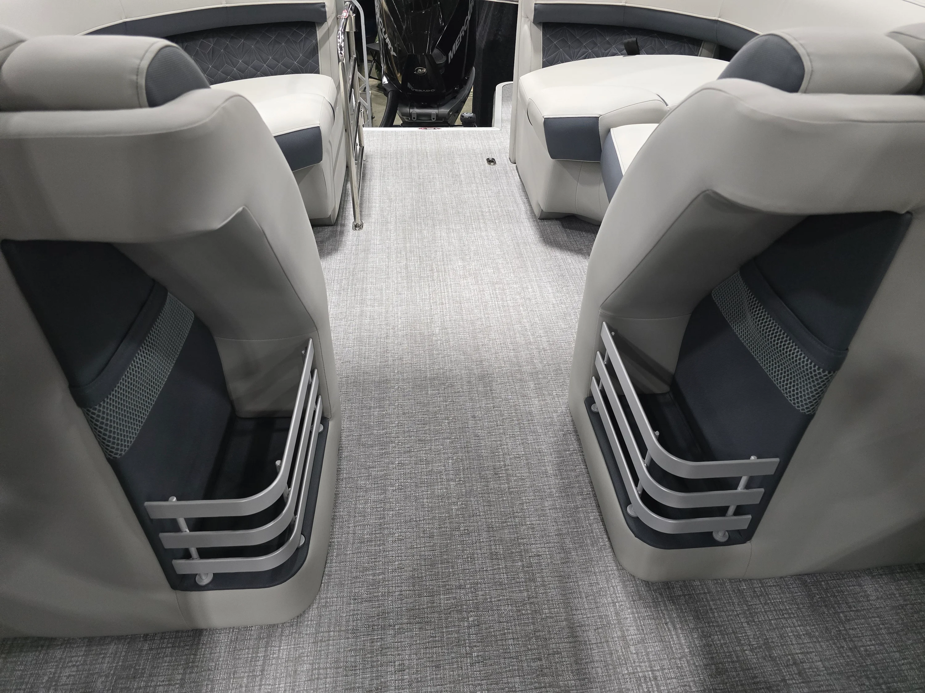 2026 Harris GRAND MARINER 230 Image Thumbnail #25