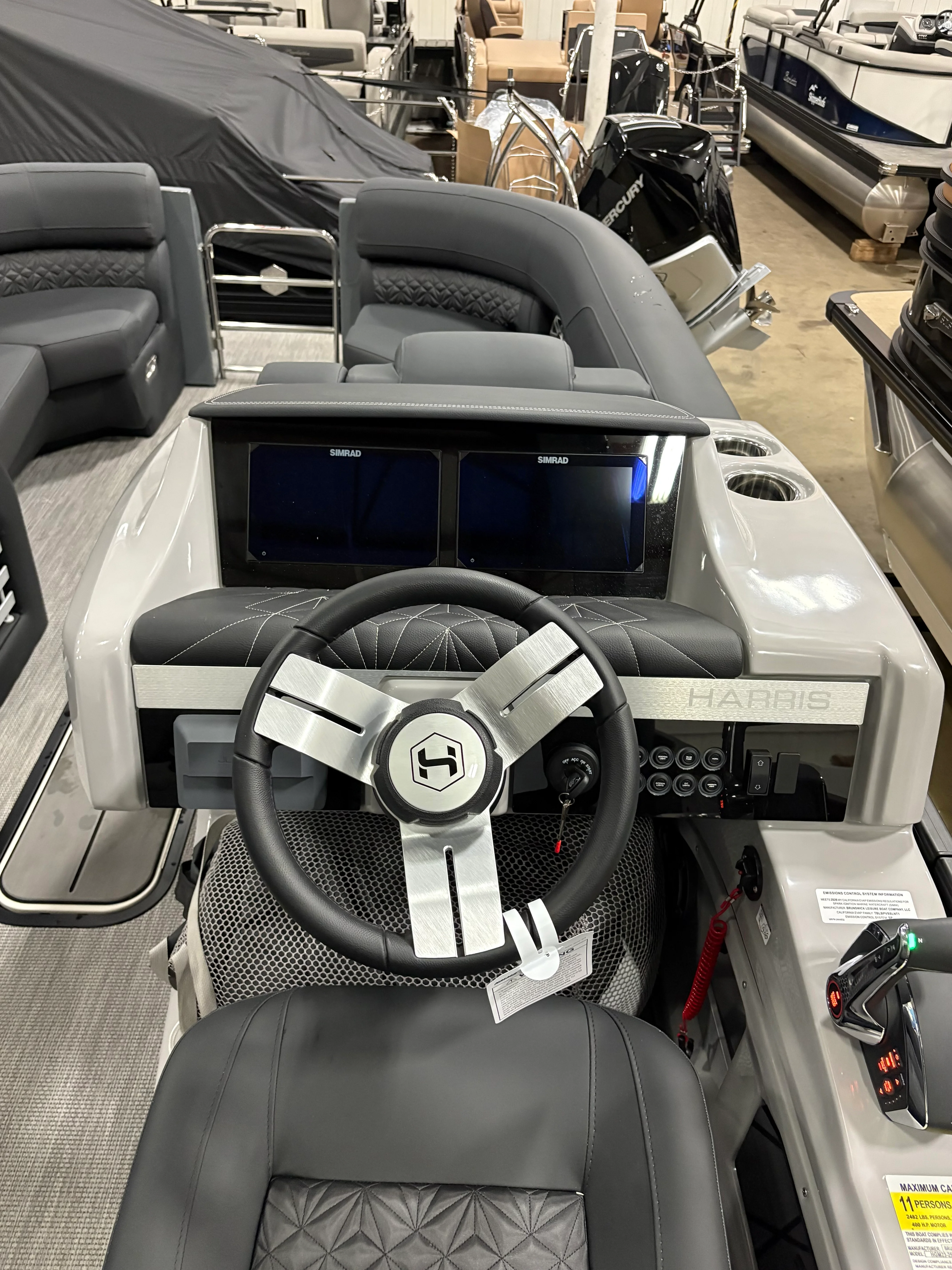 2026 Harris Grand Mariner 230 Image Thumbnail #10