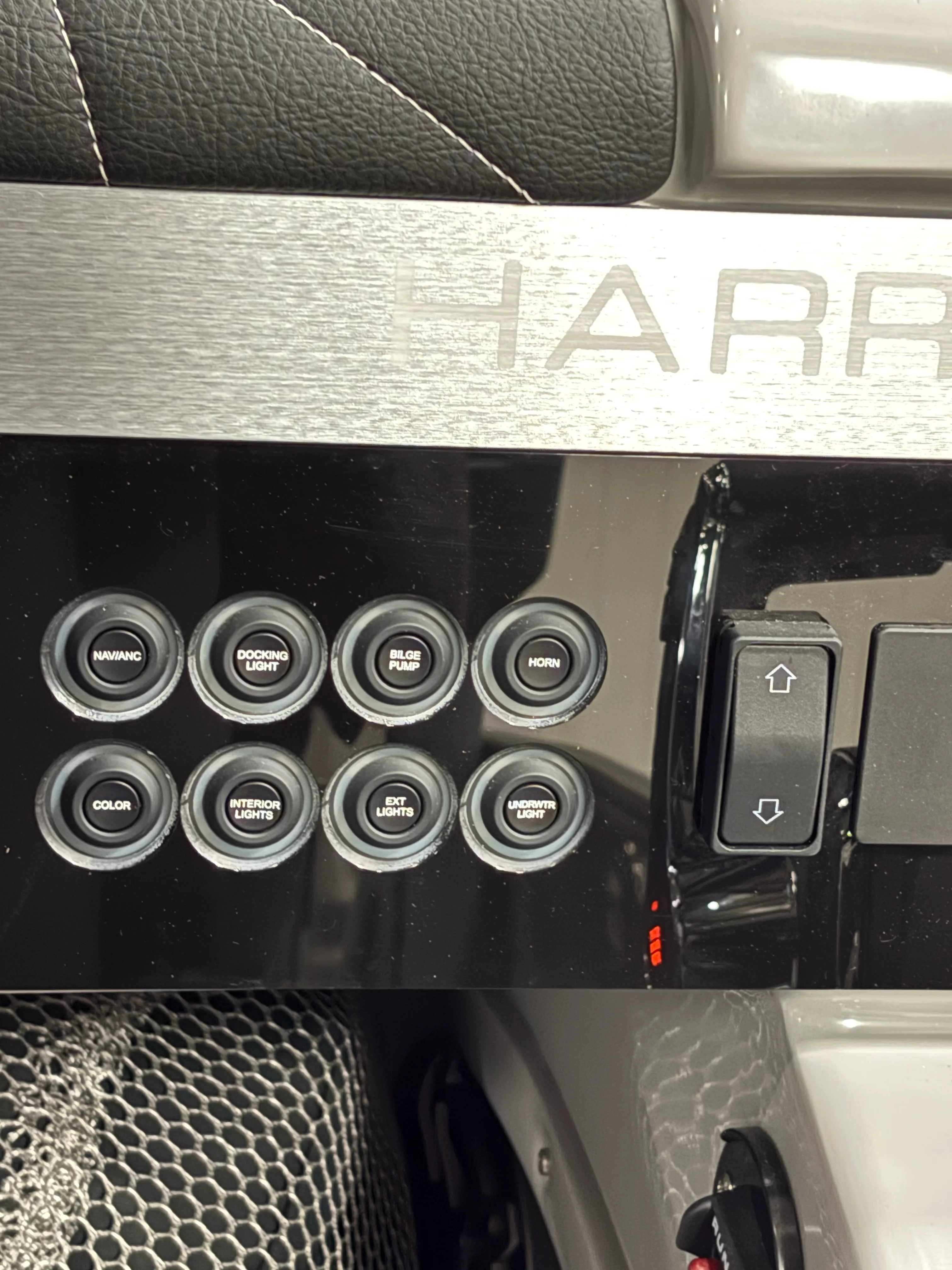 2026 Harris Grand Mariner 230 Image Thumbnail #11