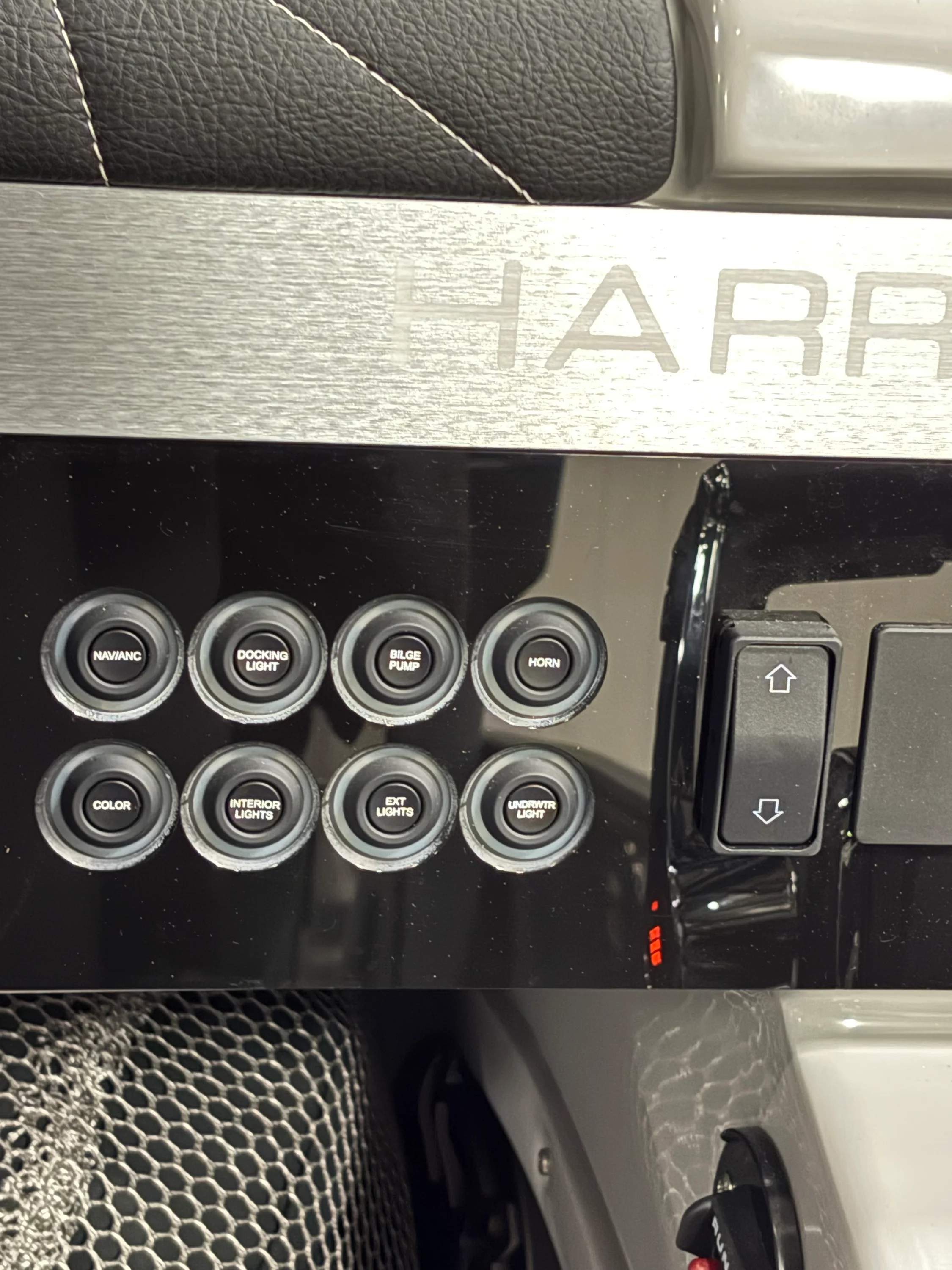 2026 Harris 230 Grand Mariner Image Thumbnail #6