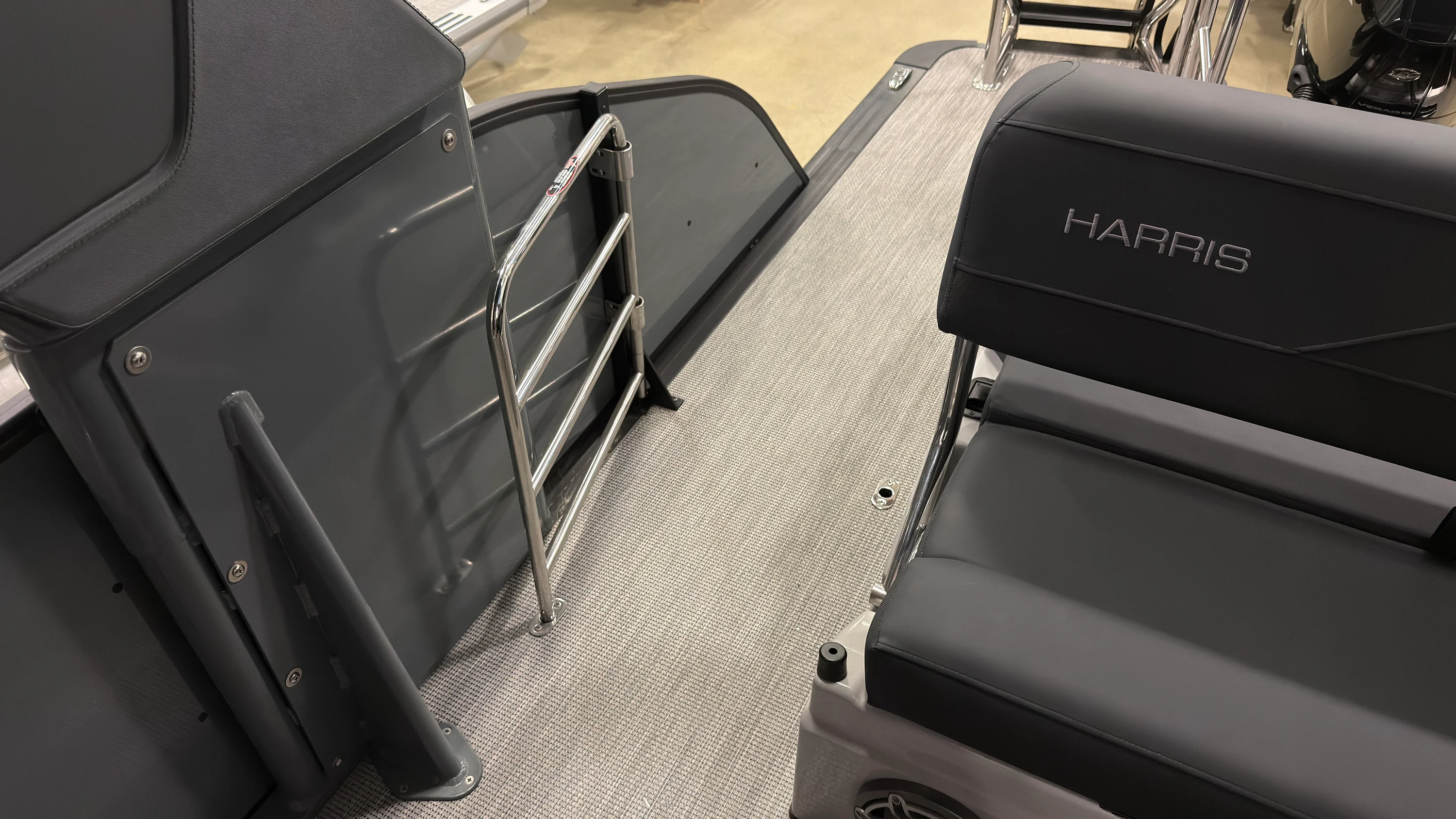 2026 Harris 230 Grand Mariner Image Thumbnail #27