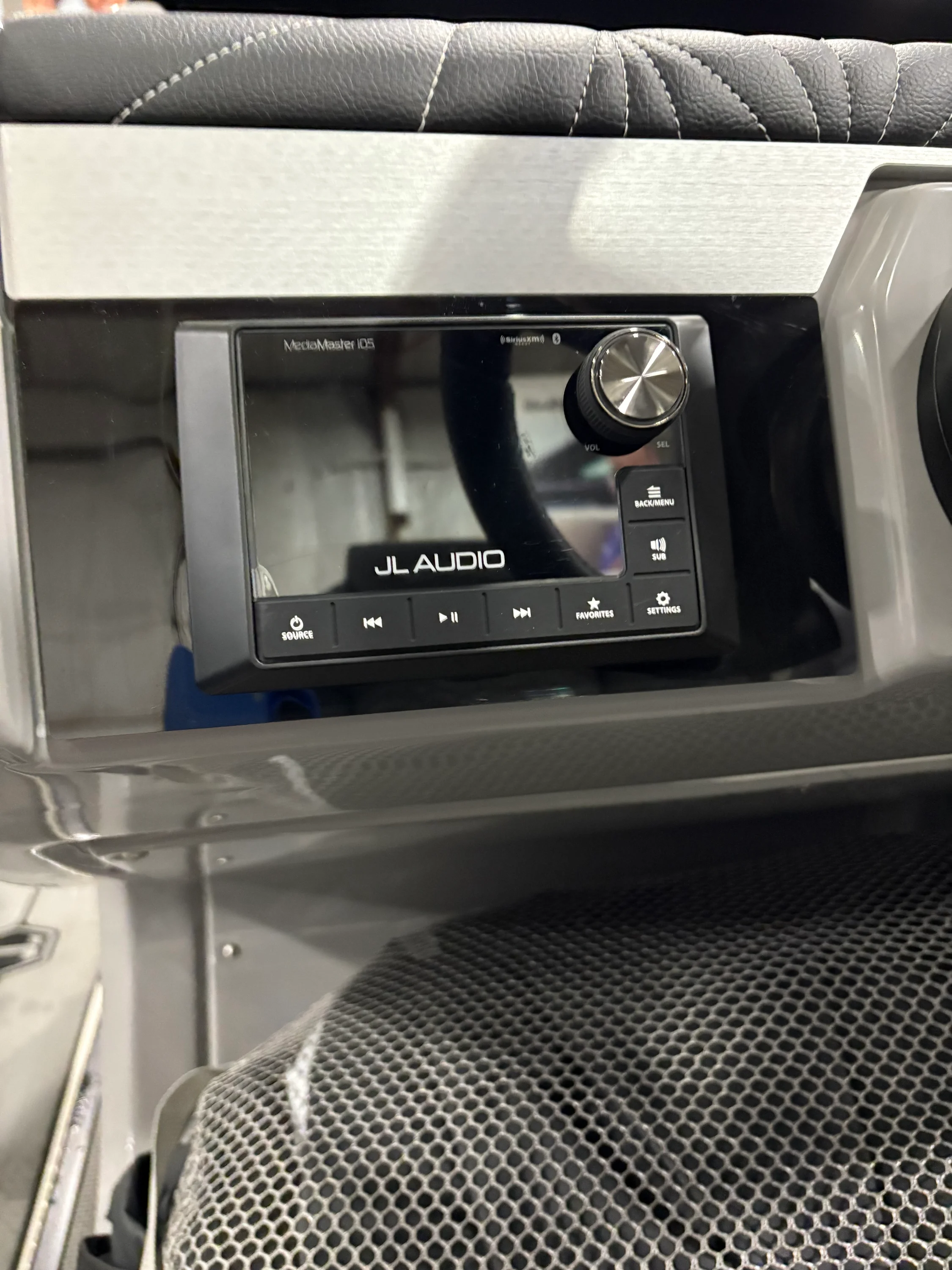 2026 Harris 230 Grand Mariner Image Thumbnail #15