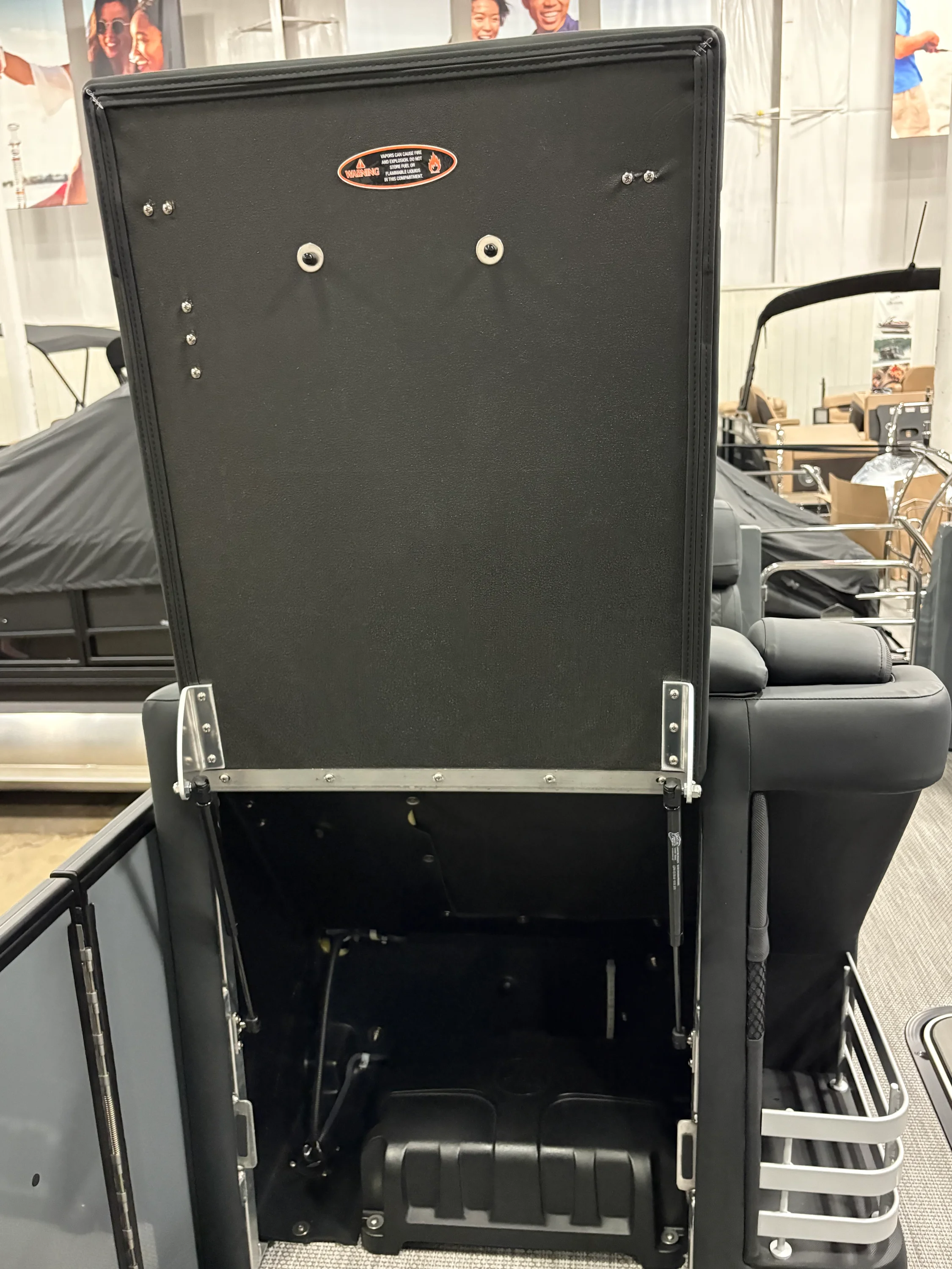 2026 Harris 230 Grand Mariner Image Thumbnail #18