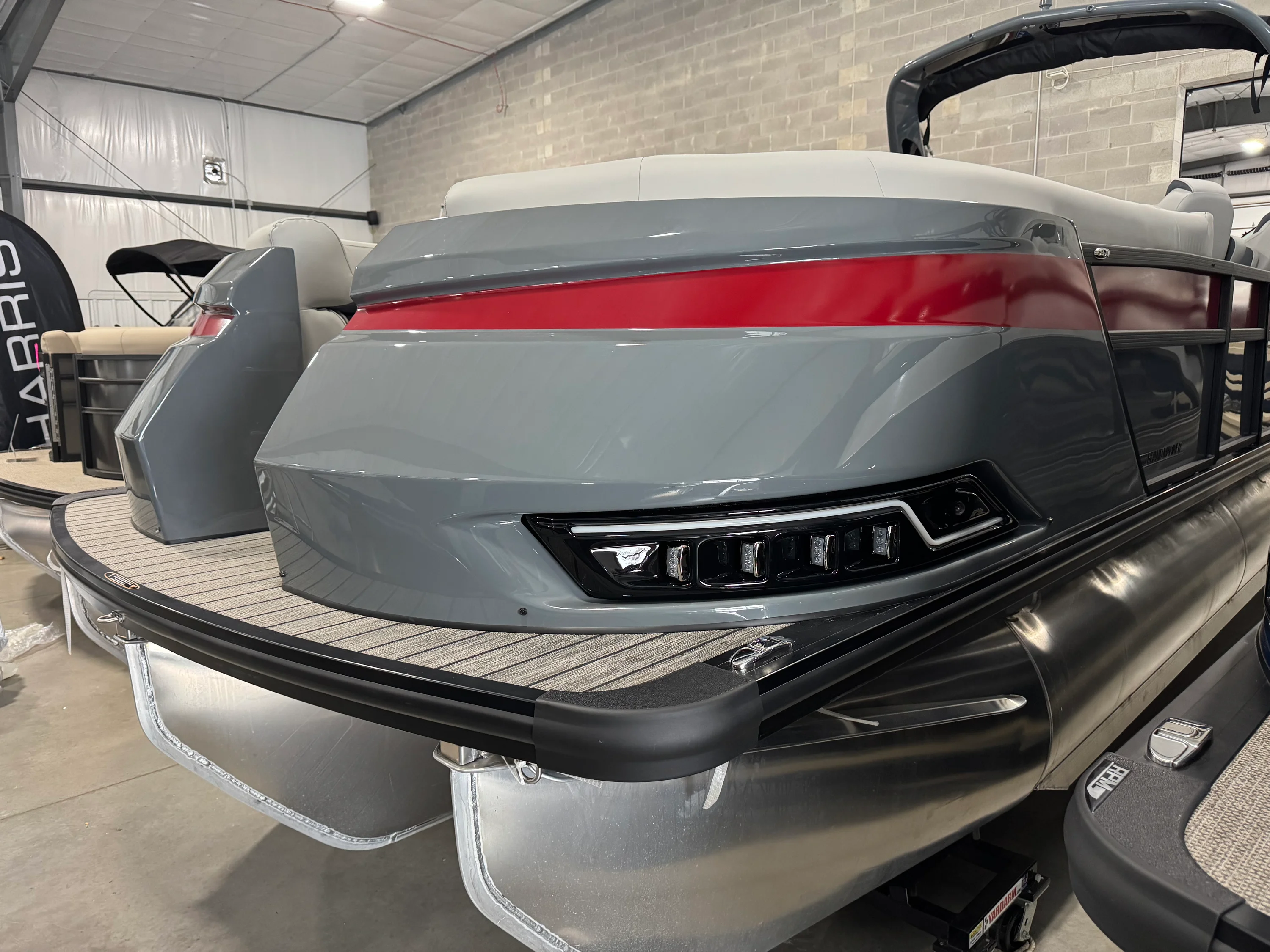 2026 Harris GRAND MARINER 270 Image Thumbnail #7