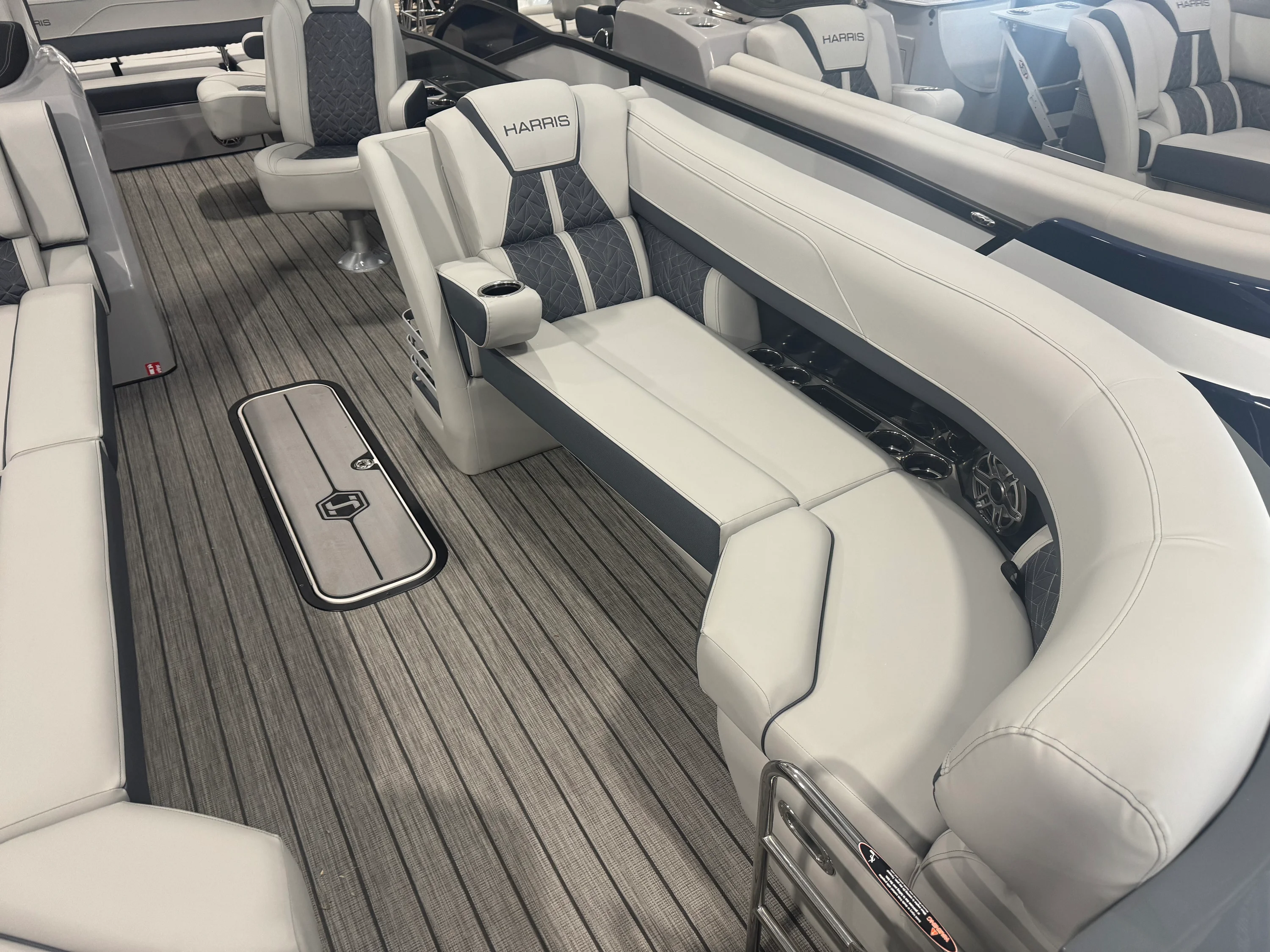 2026 Harris GRAND MARINER 270 Image Thumbnail #26