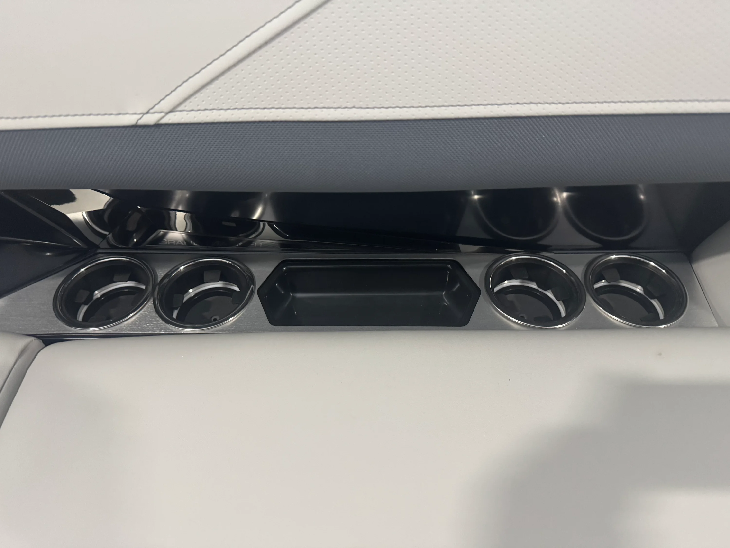 2026 Harris GRAND MARINER 270 Image Thumbnail #32