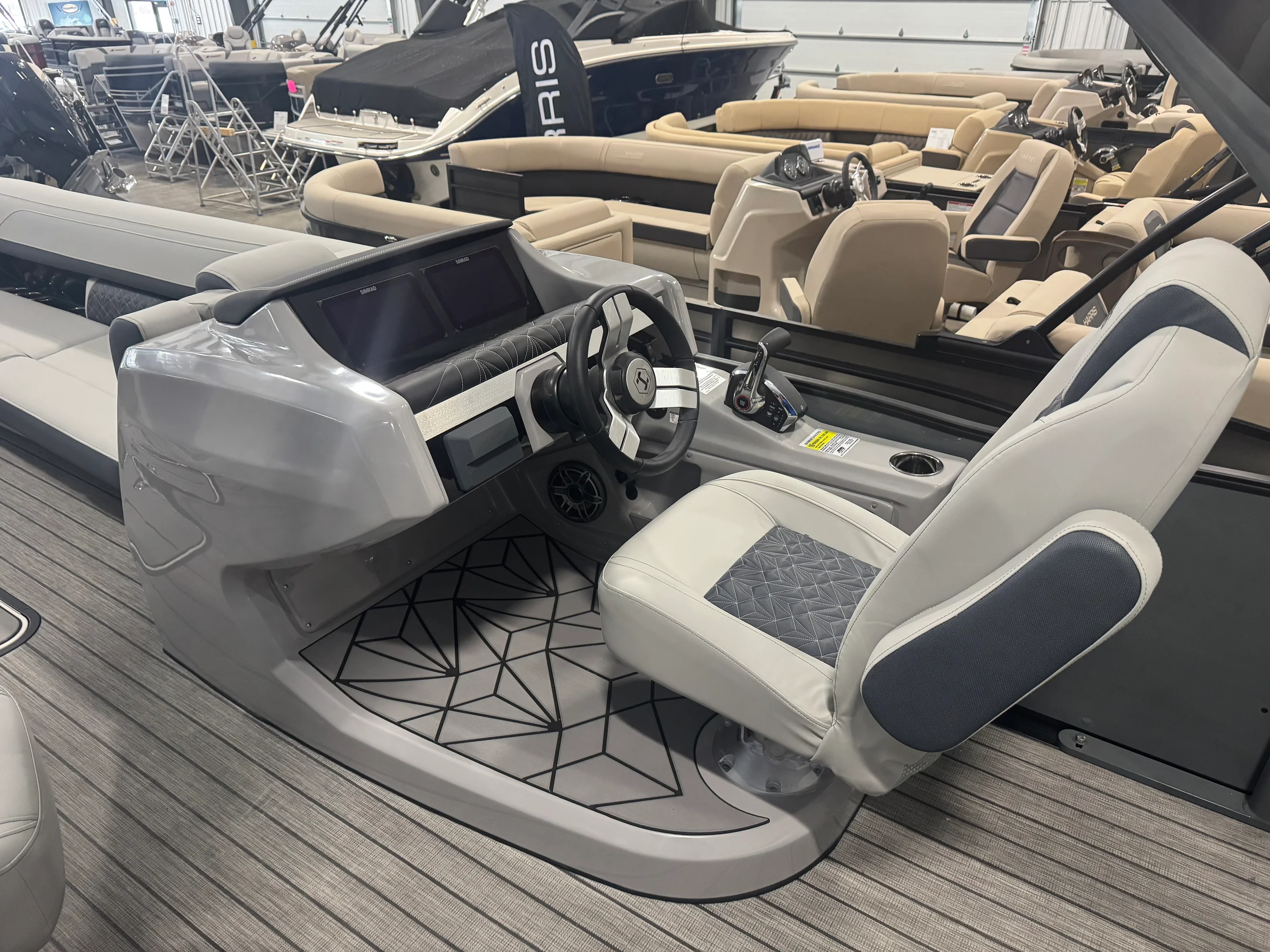 2026 Harris GRAND MARINER 270 Image Thumbnail #41