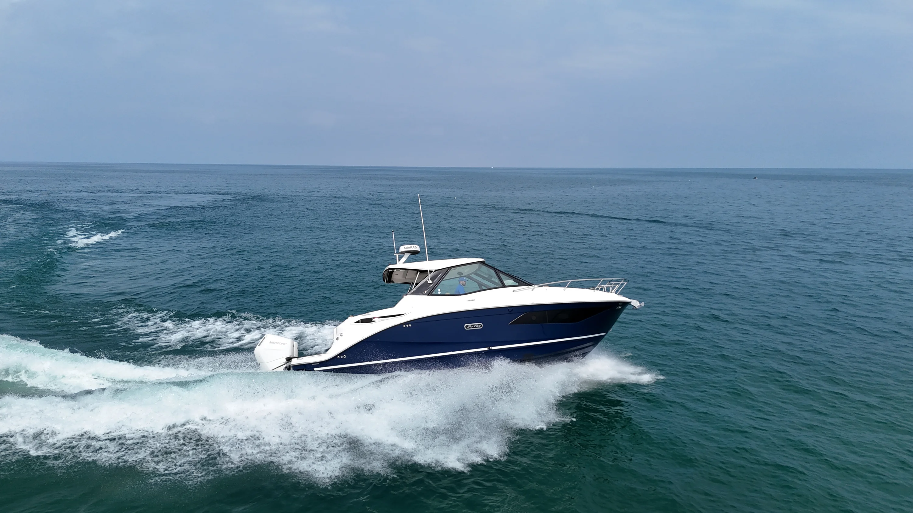 2026 Sea Ray Sundancer 320 Outboard Image Thumbnail #6