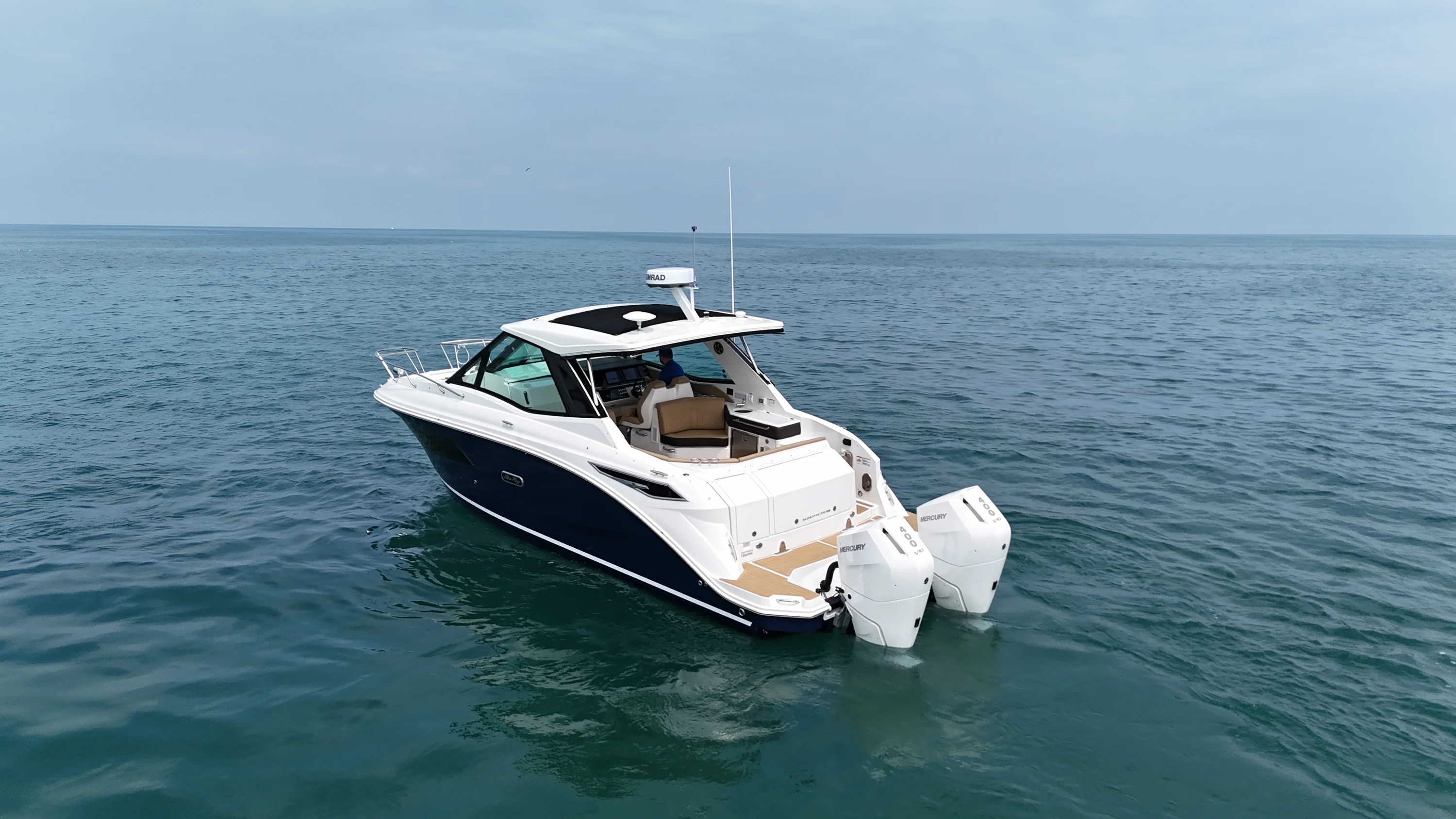 2026 Sea Ray Sundancer 320 Outboard Image Thumbnail #4