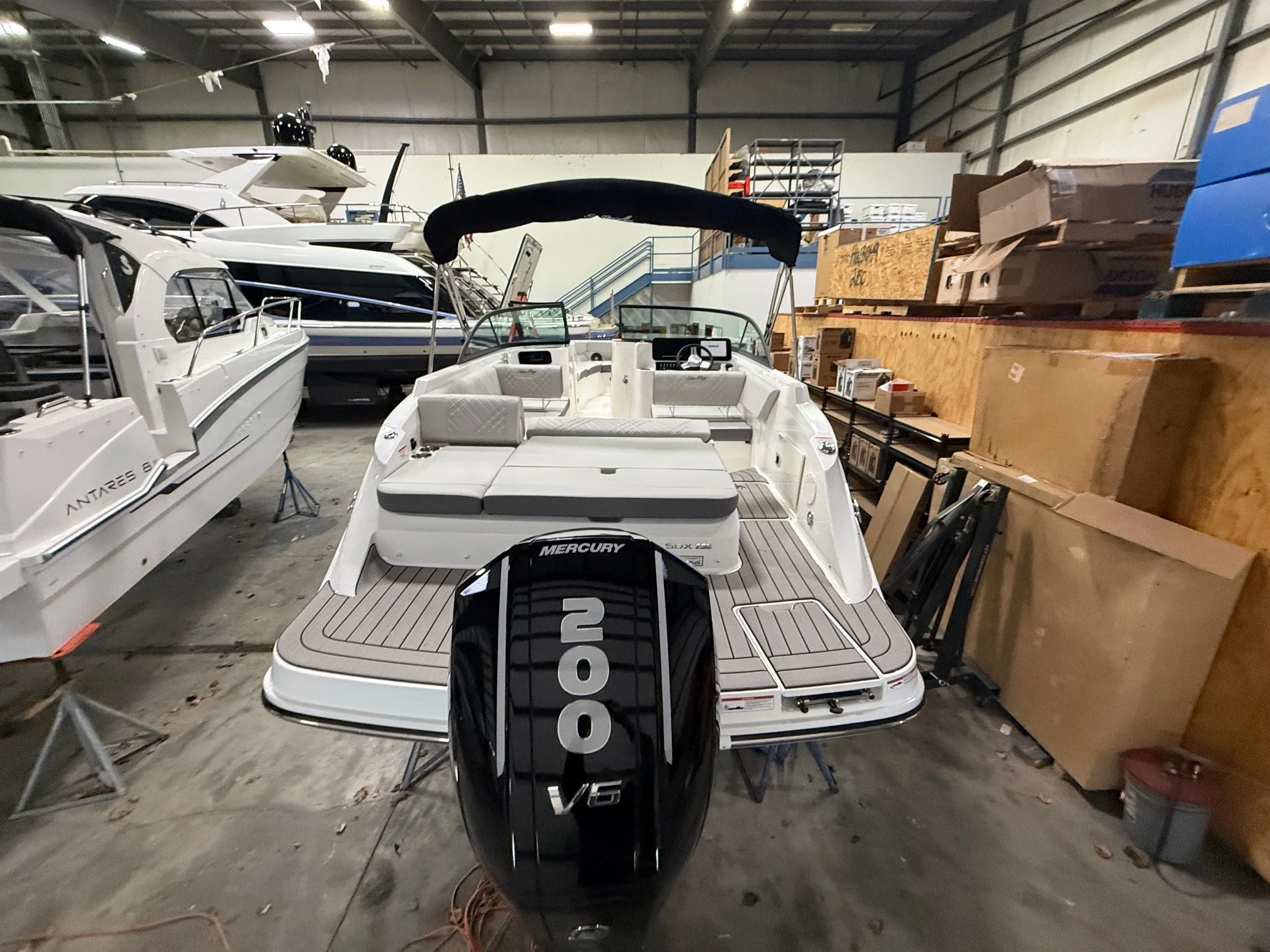 2026 Sea Ray SDX 230 Outboard Image Thumbnail #26