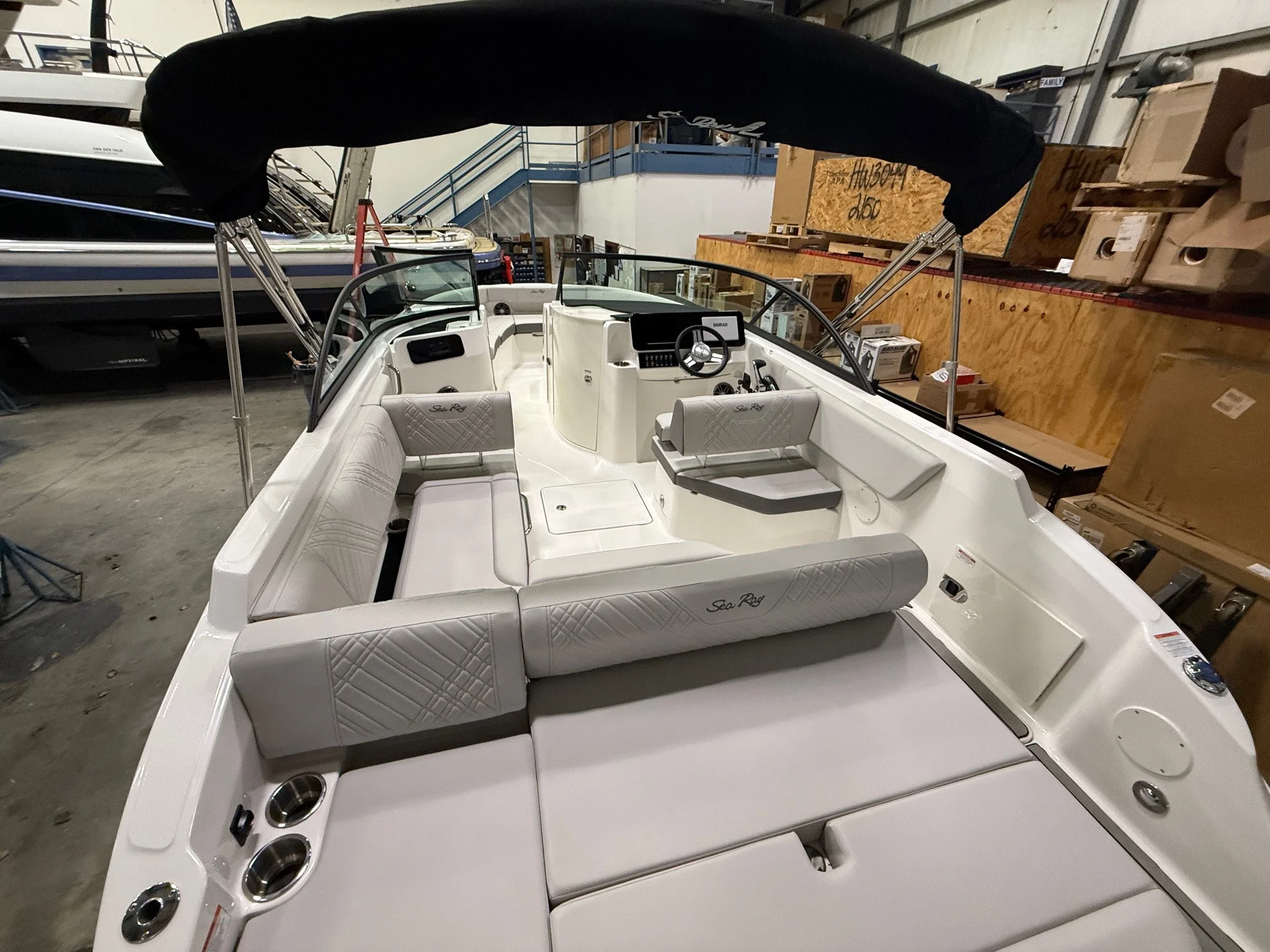 2026 Sea Ray SDX 230 Outboard Image Thumbnail #22