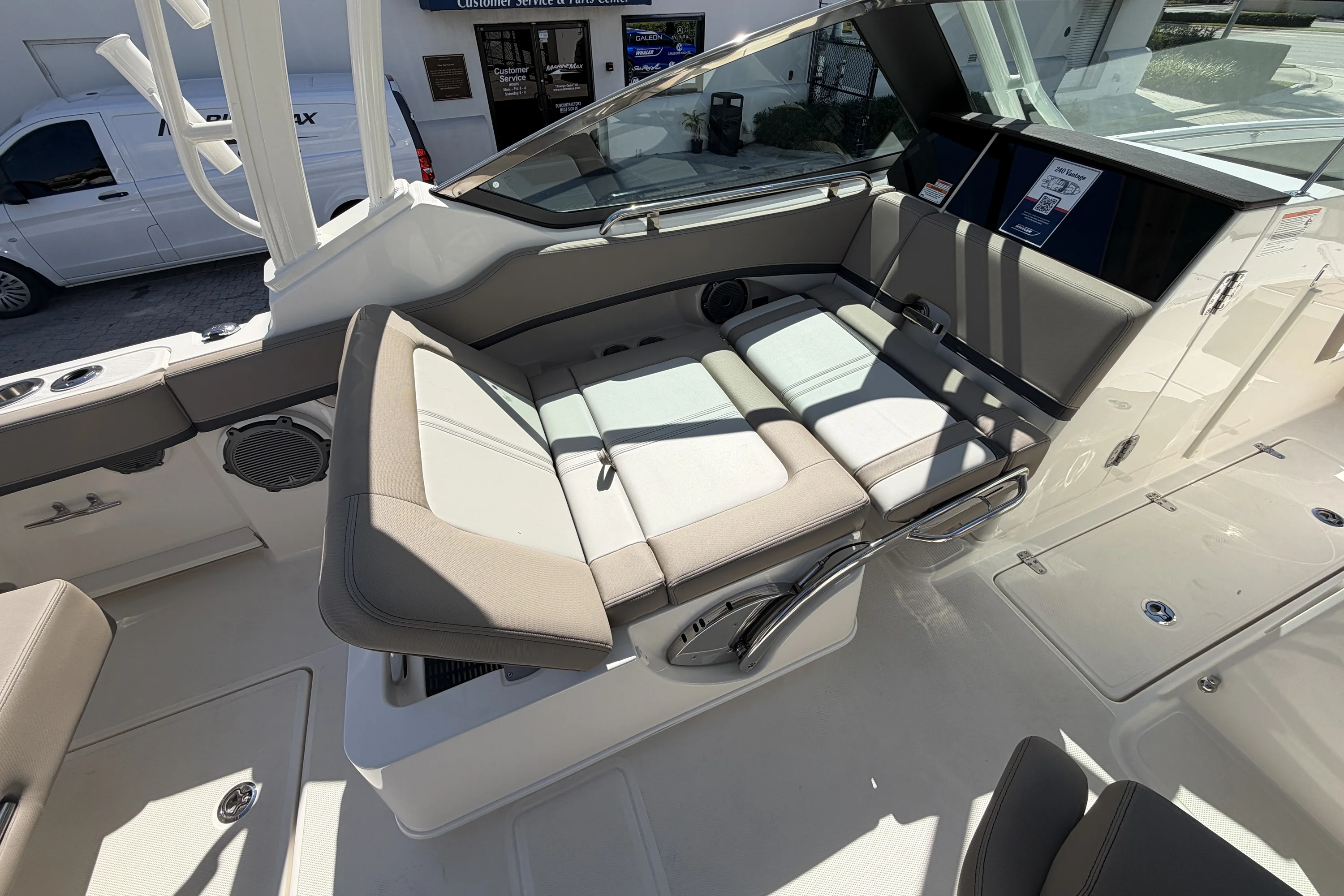 2026 Boston Whaler 240 Vantage Image Thumbnail #11