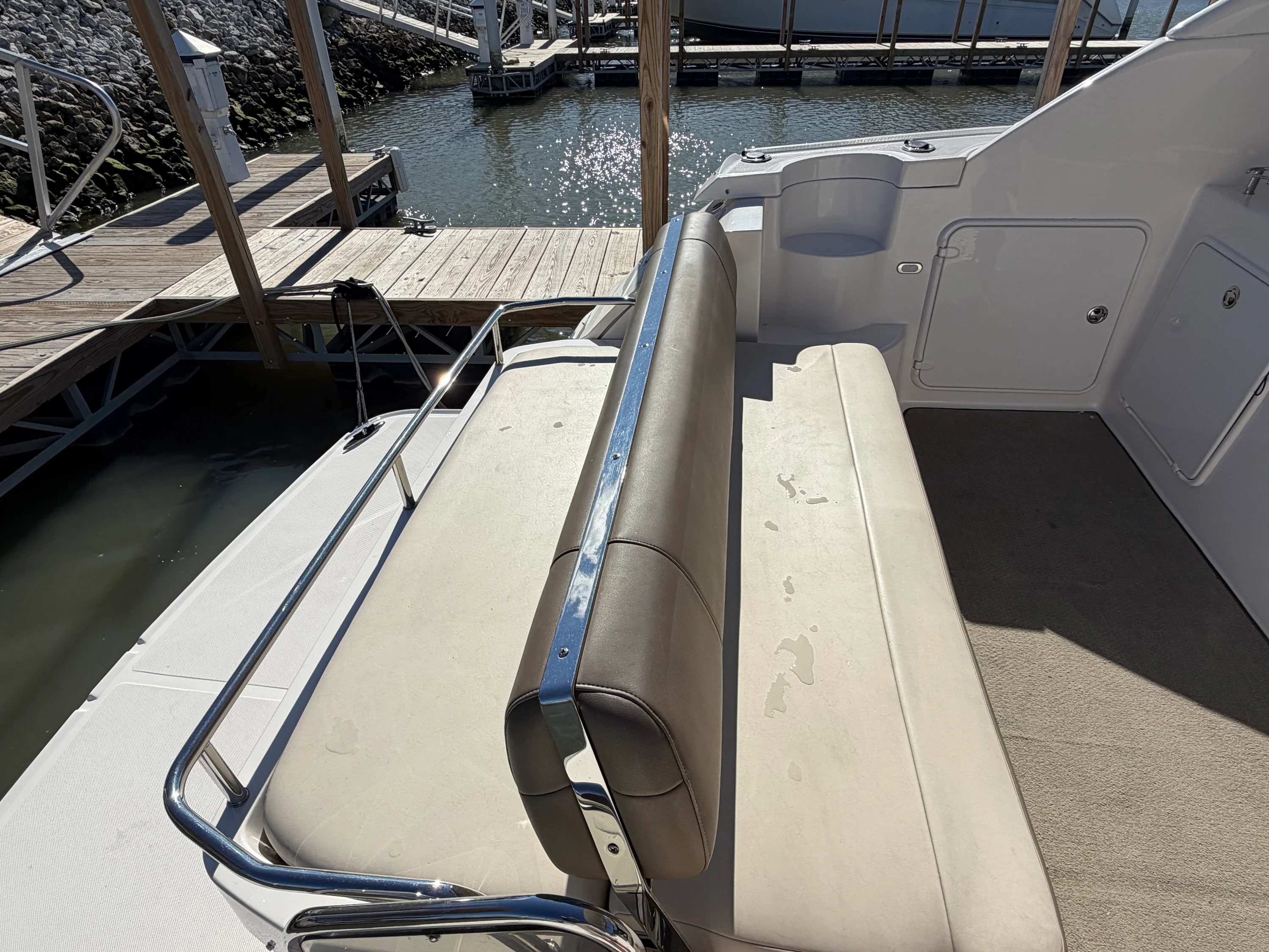 2010 Regal 3760 COMMODORE Image Thumbnail #7