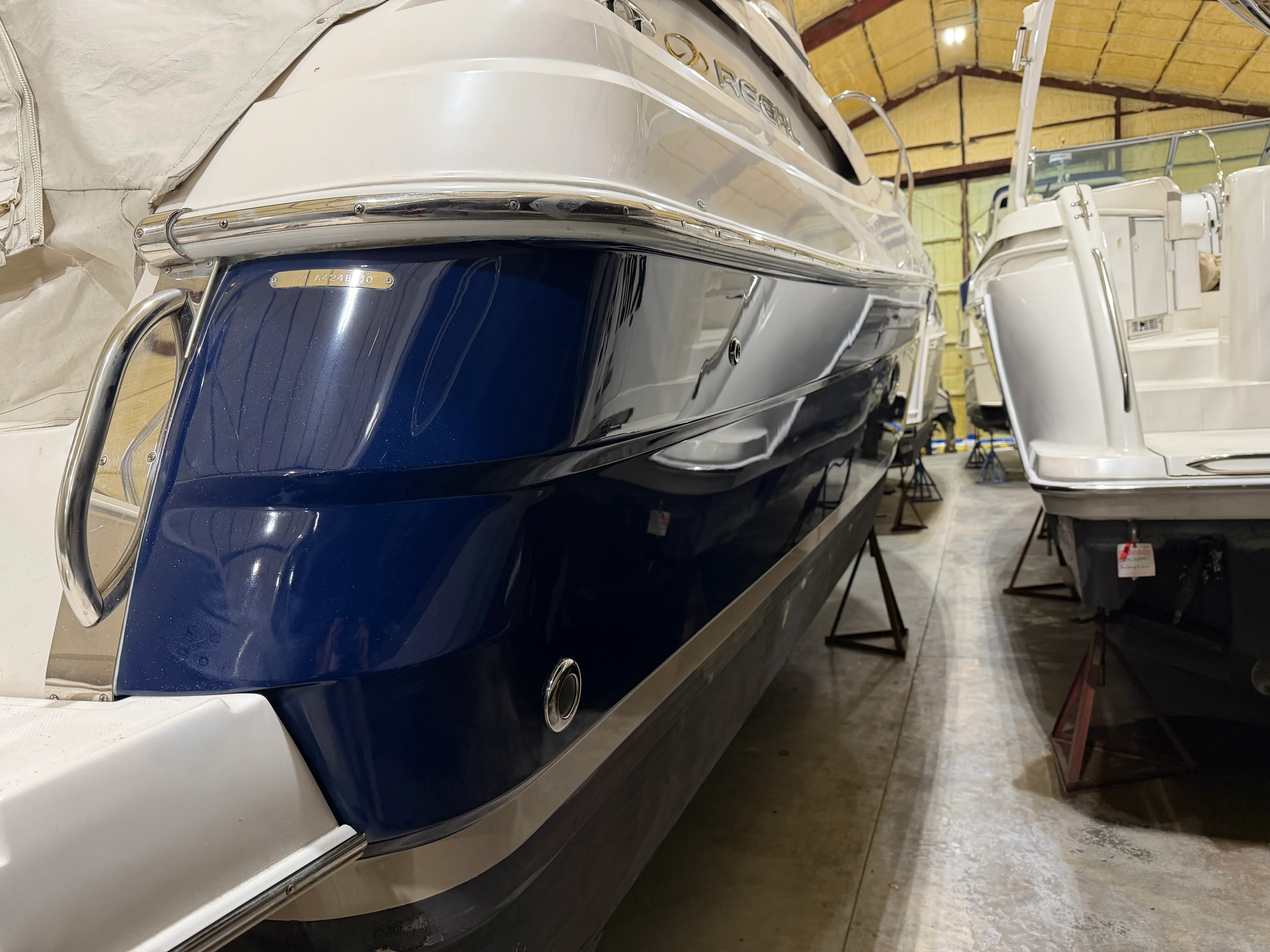 2010 Regal 3760 COMMODORE Image Thumbnail #34