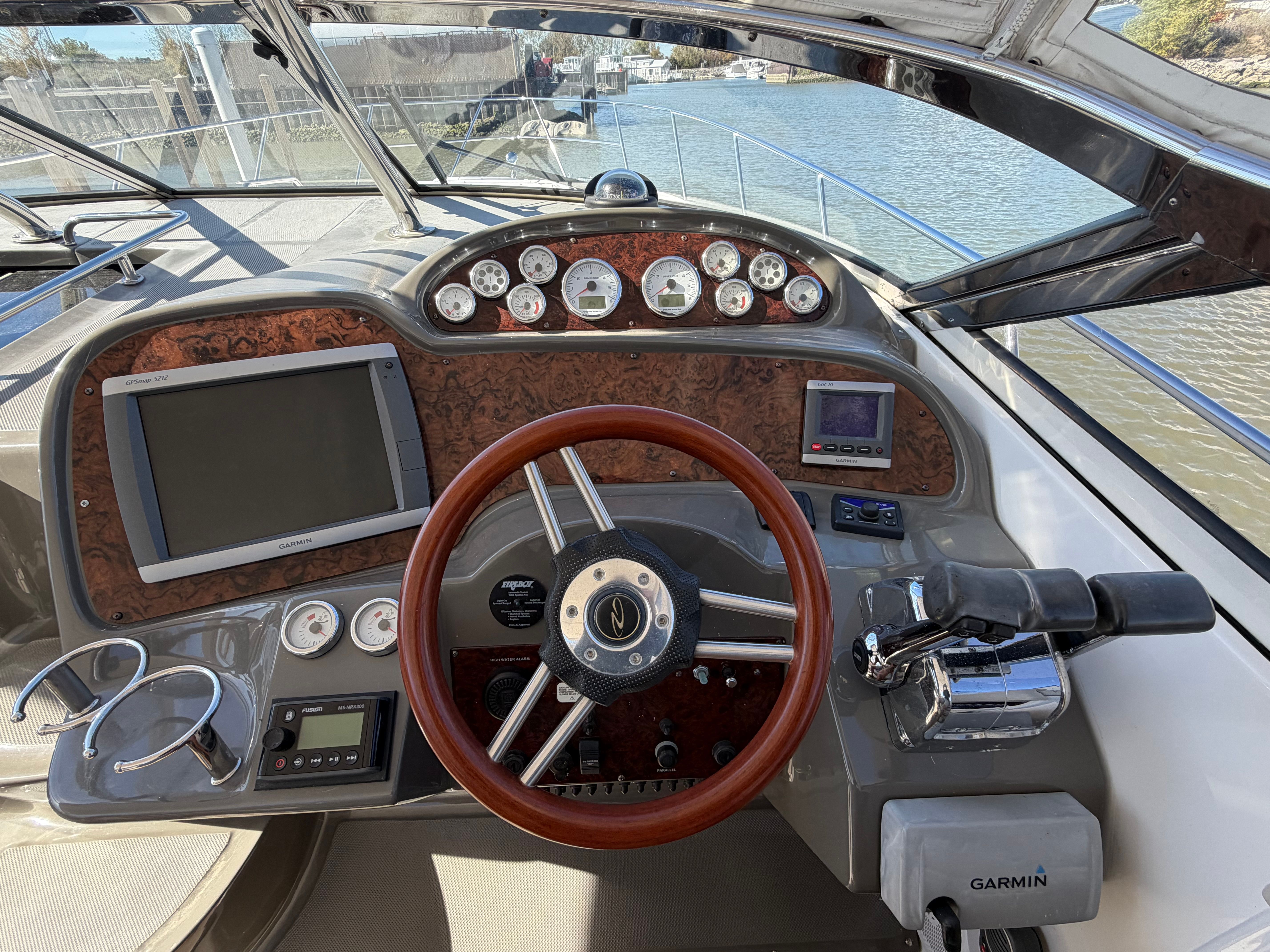 2010 Regal 3760 COMMODORE Image Thumbnail #10