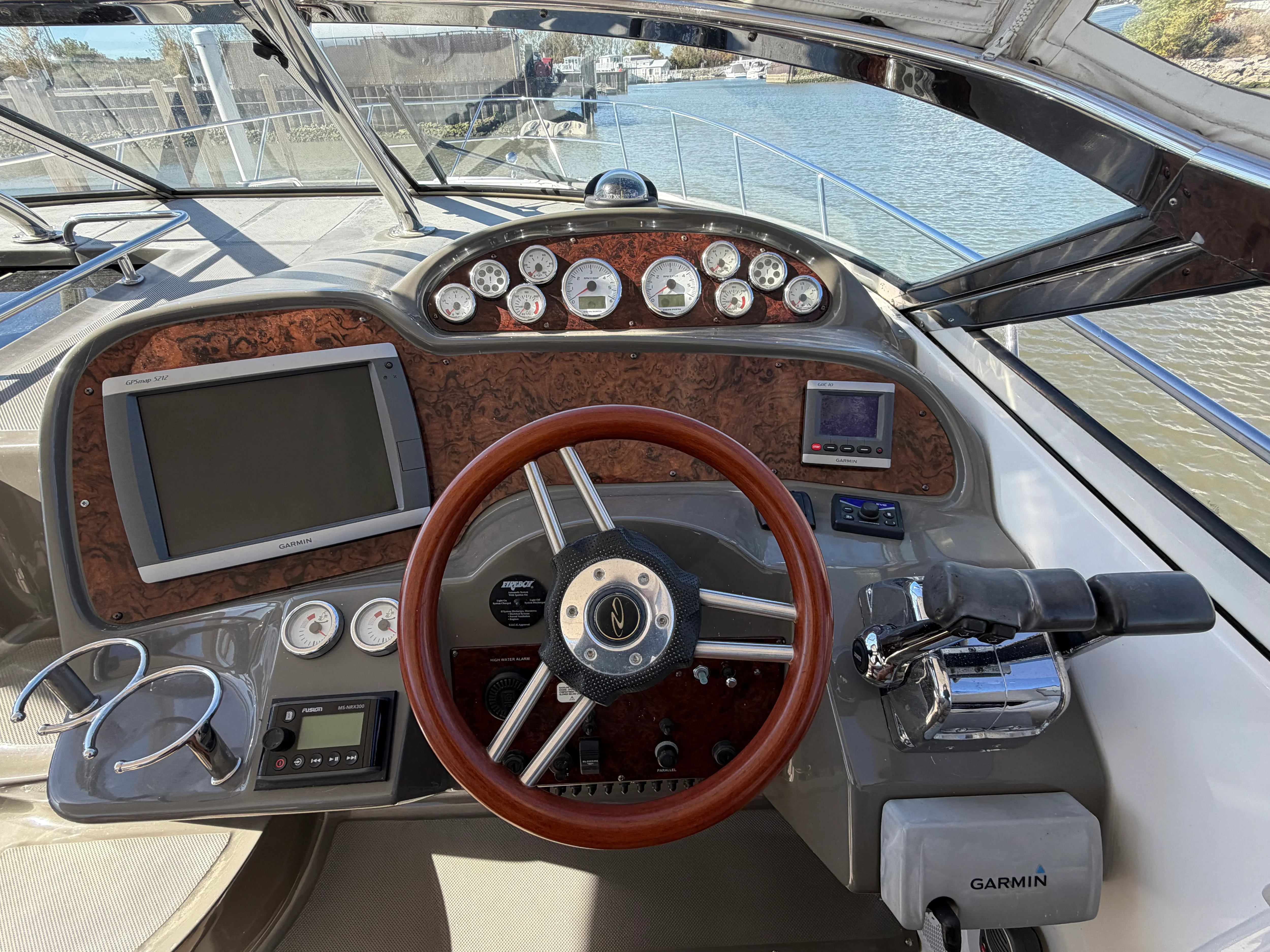 2010 Regal 3760 COMMODORE Image Thumbnail #10