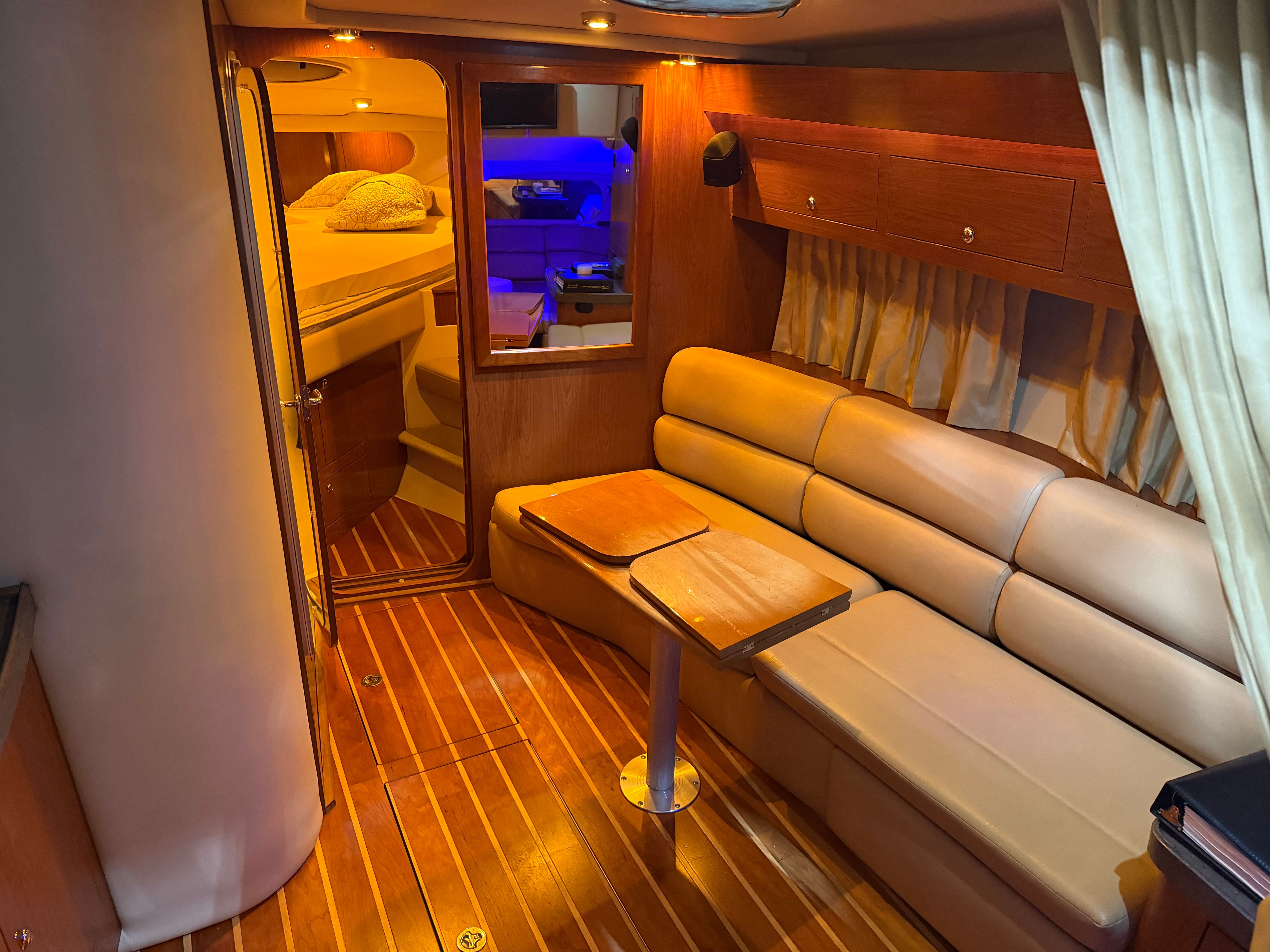 2010 Regal 3760 COMMODORE Image Thumbnail #23