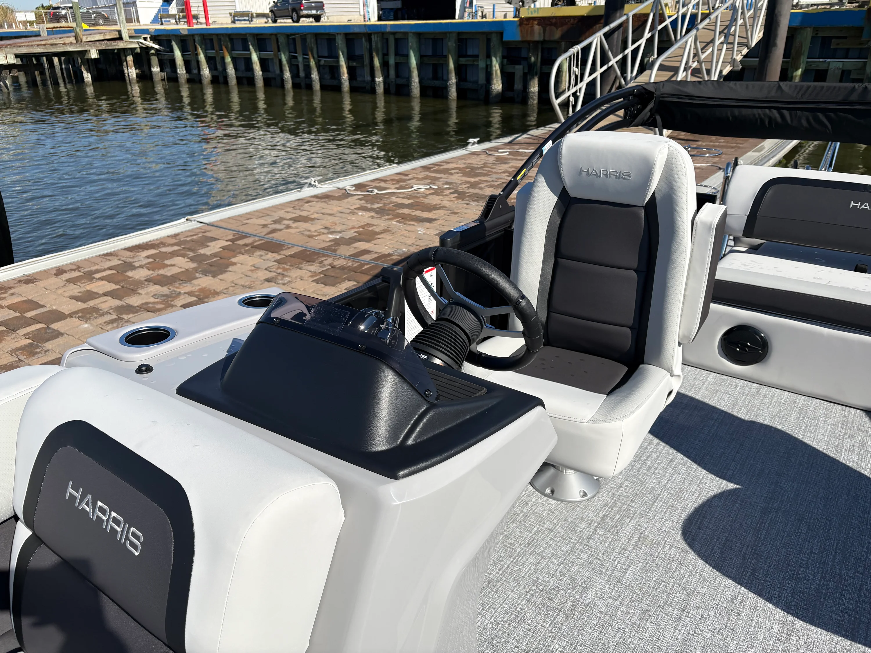 2026 Harris Cruiser 230 Image Thumbnail #13