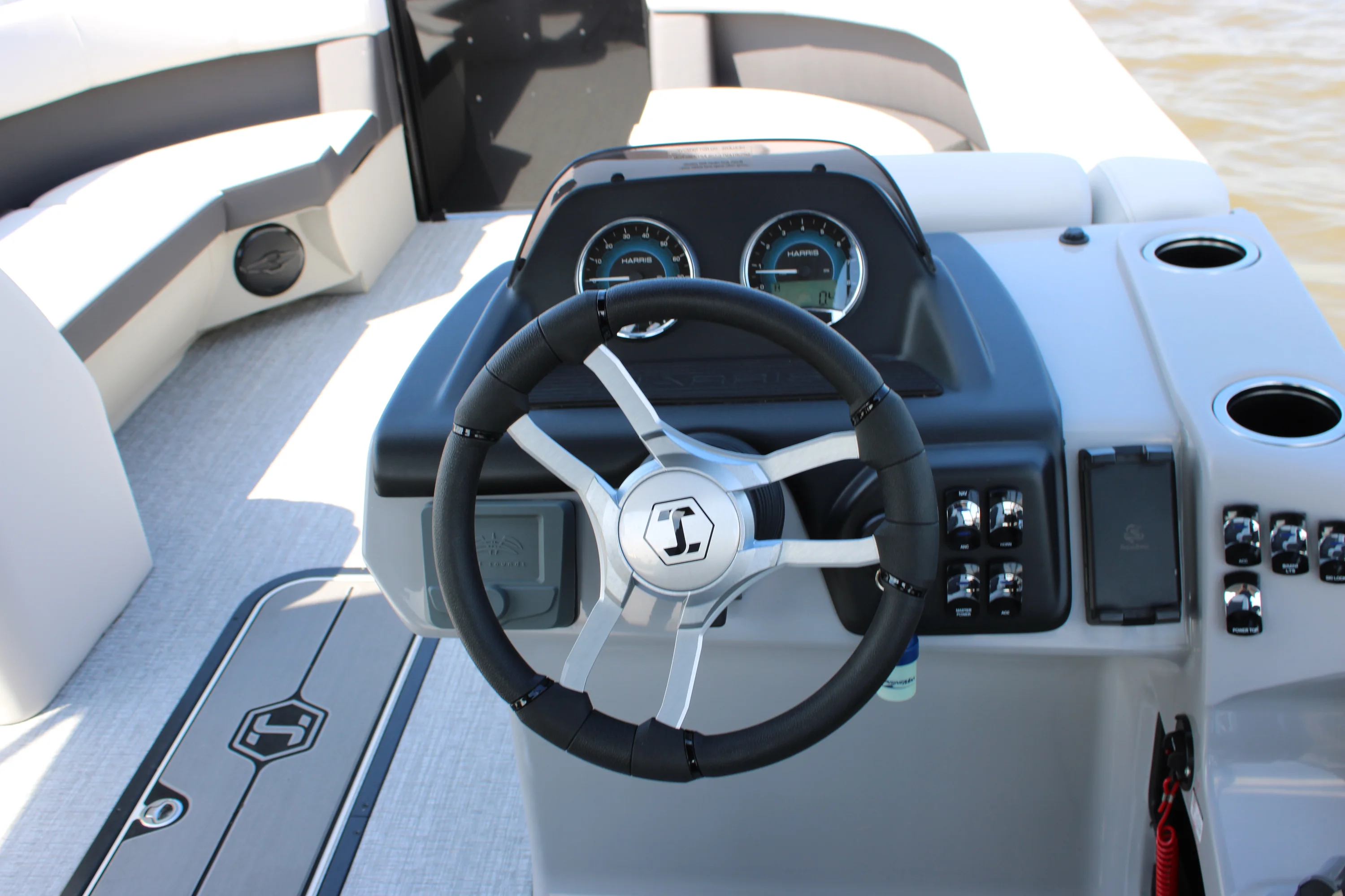 2026 Harris Cruiser 230 Image Thumbnail #39