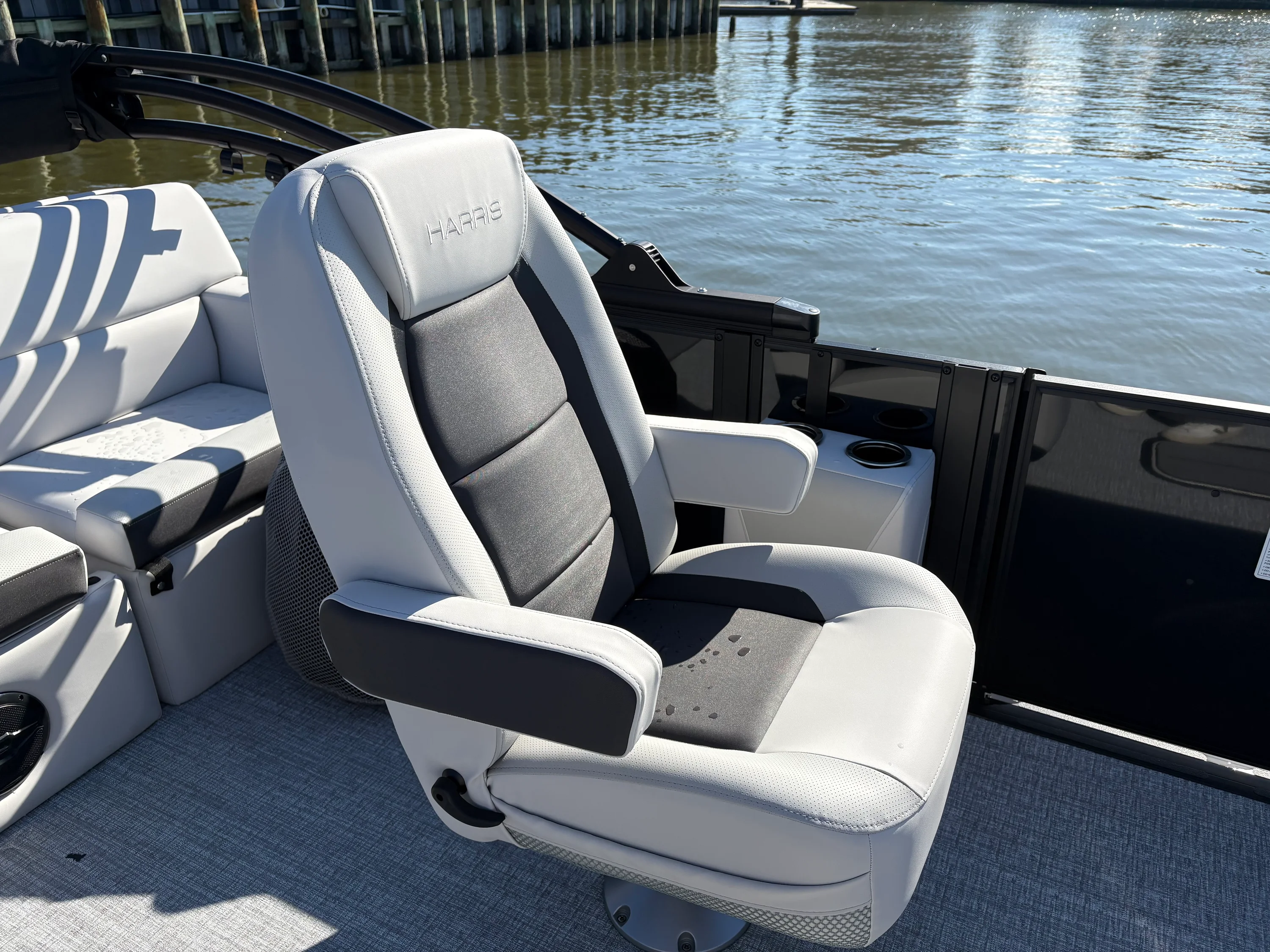 2026 Harris Cruiser 230 Image Thumbnail #14