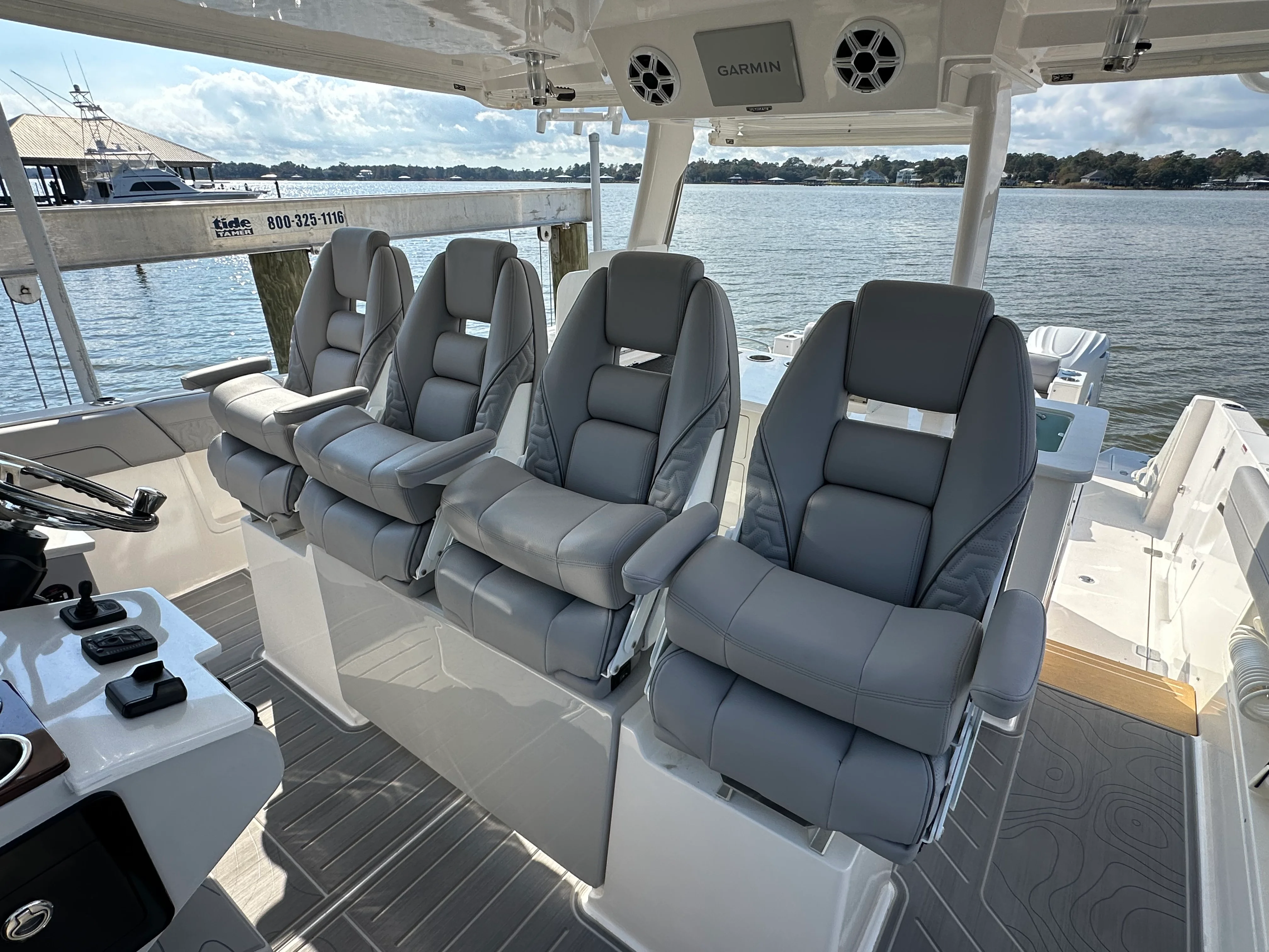 2026 Regal 38 SAV Image Thumbnail #38