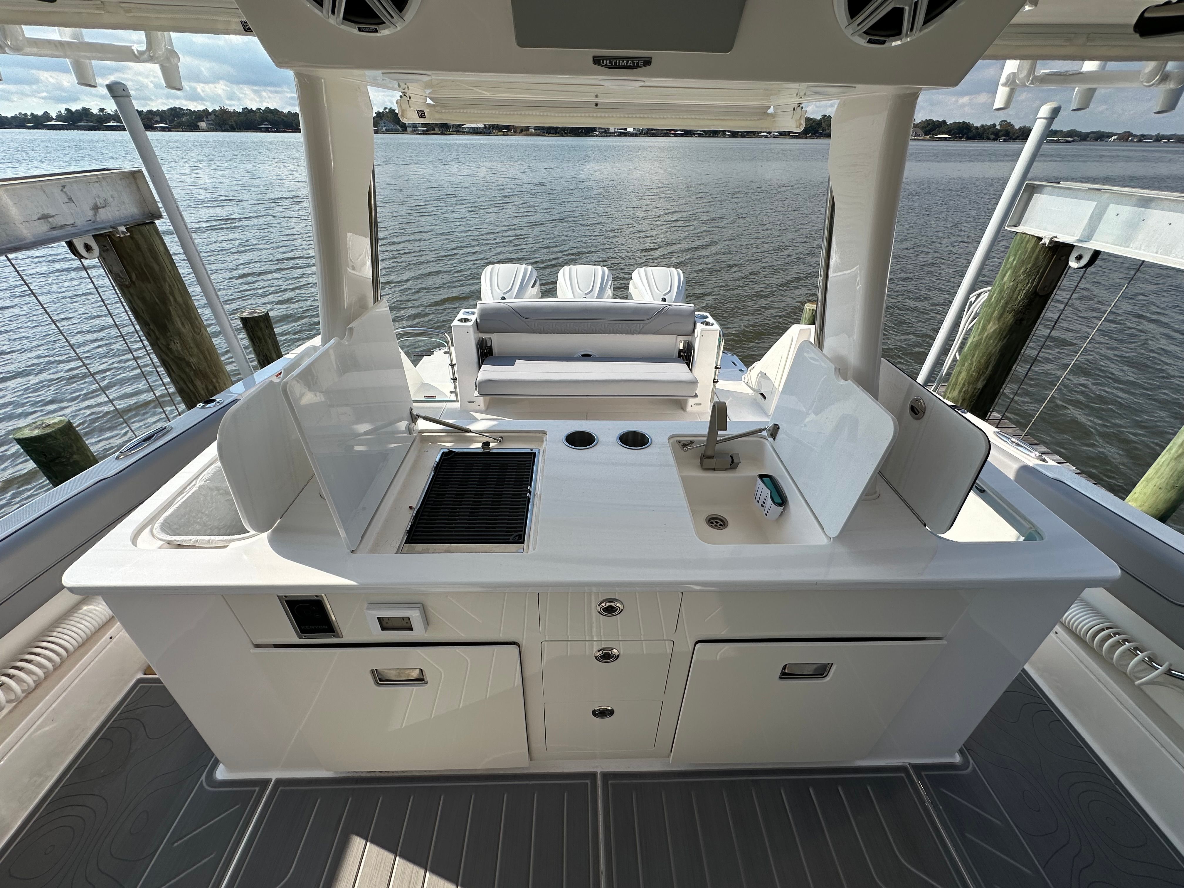 2026 Regal 38 SAV Image Thumbnail #20