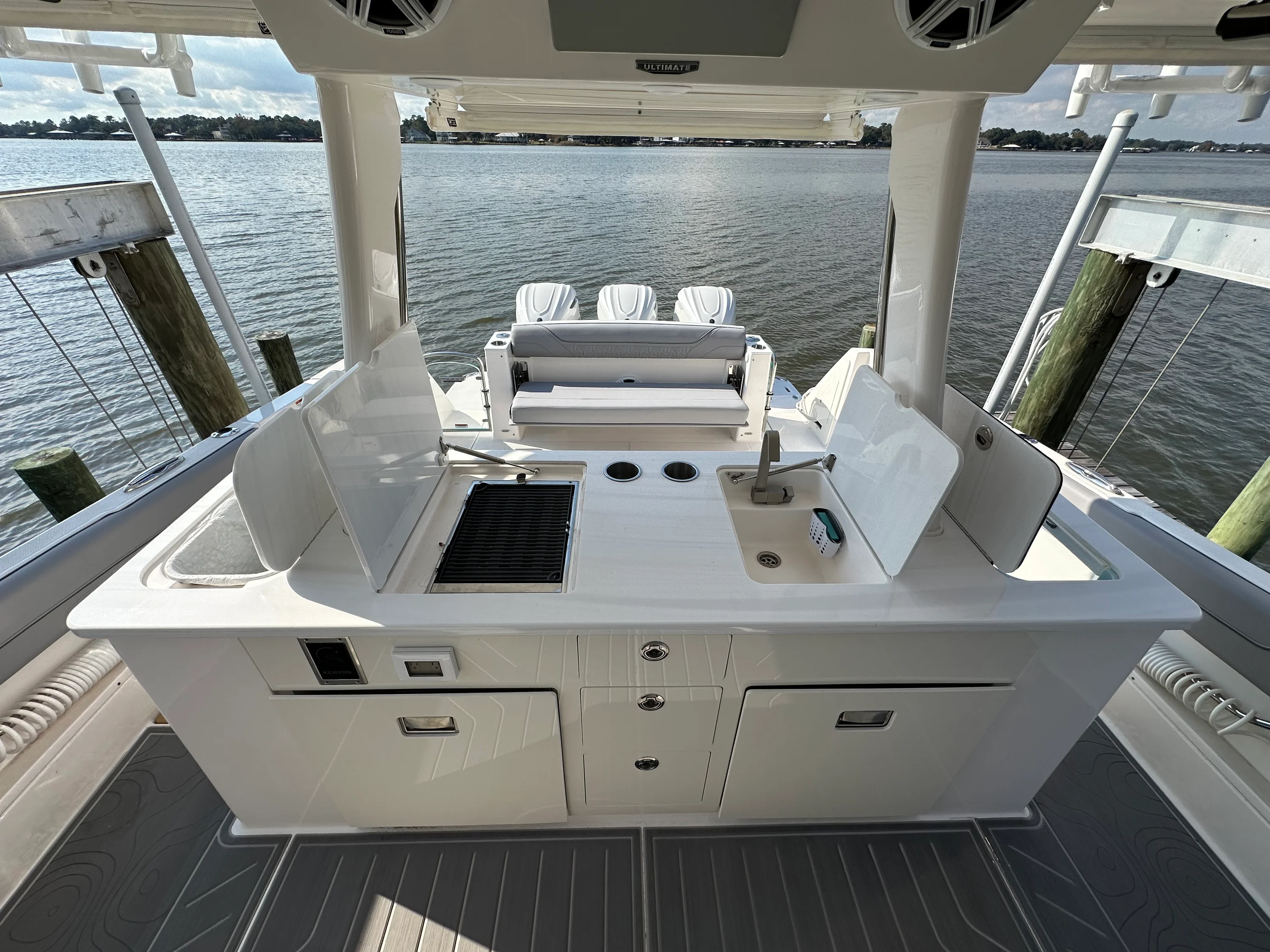 2026 Regal 38 SAV Image Thumbnail #20