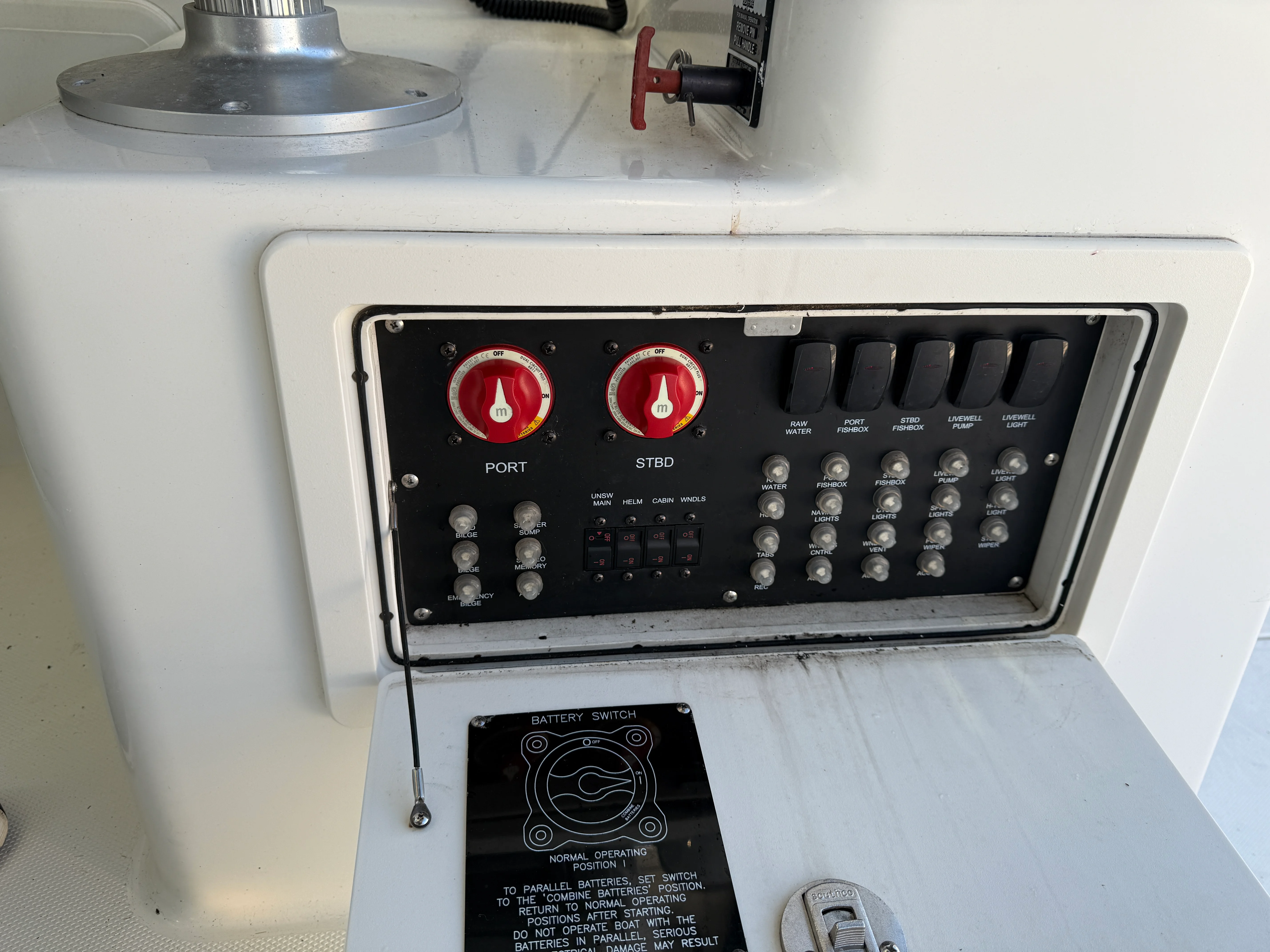 2013 Boston Whaler 285 CONQUEST Image Thumbnail #18