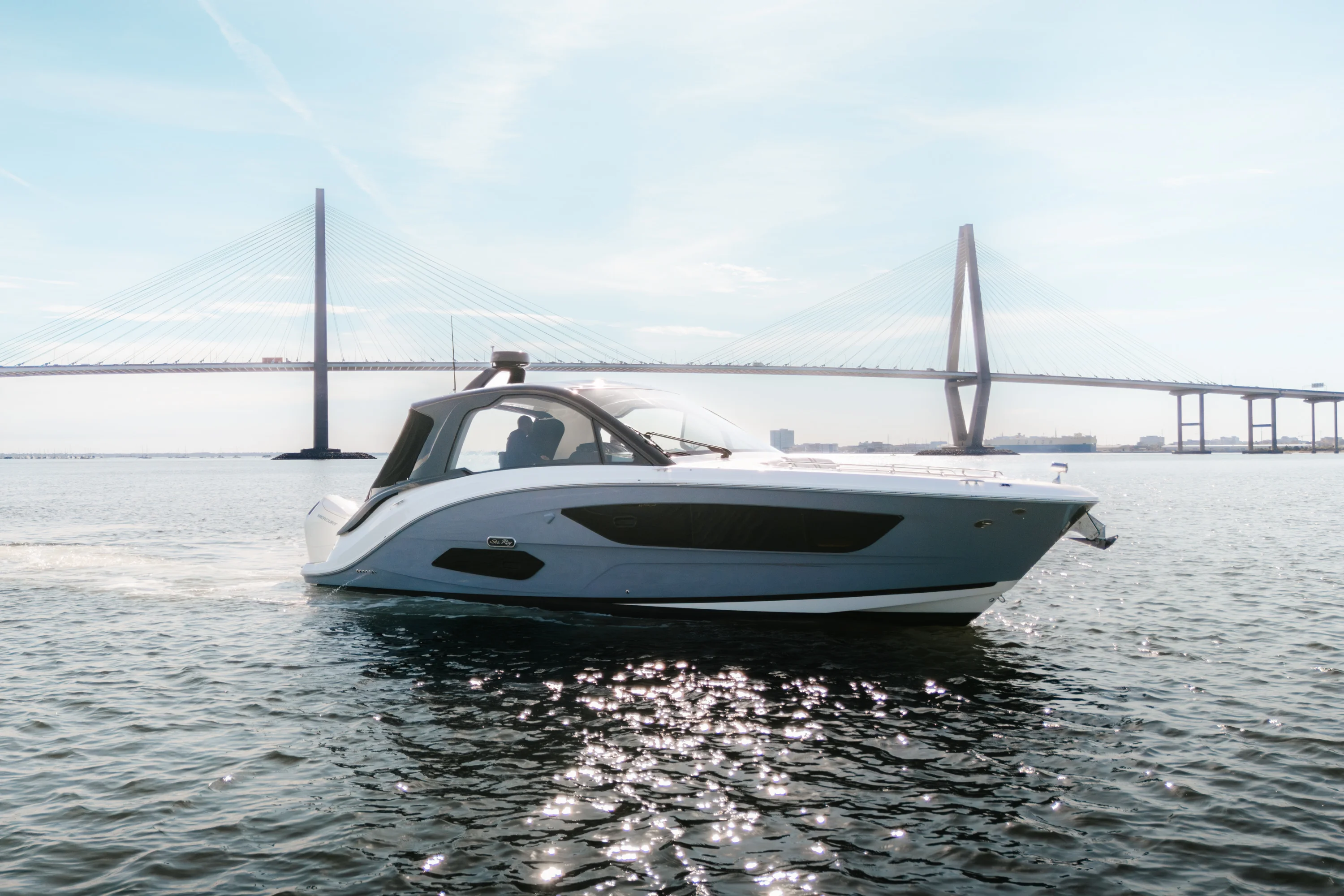 2023 Sea Ray SUNDANCER 370 OUTBOARD Image Thumbnail #1