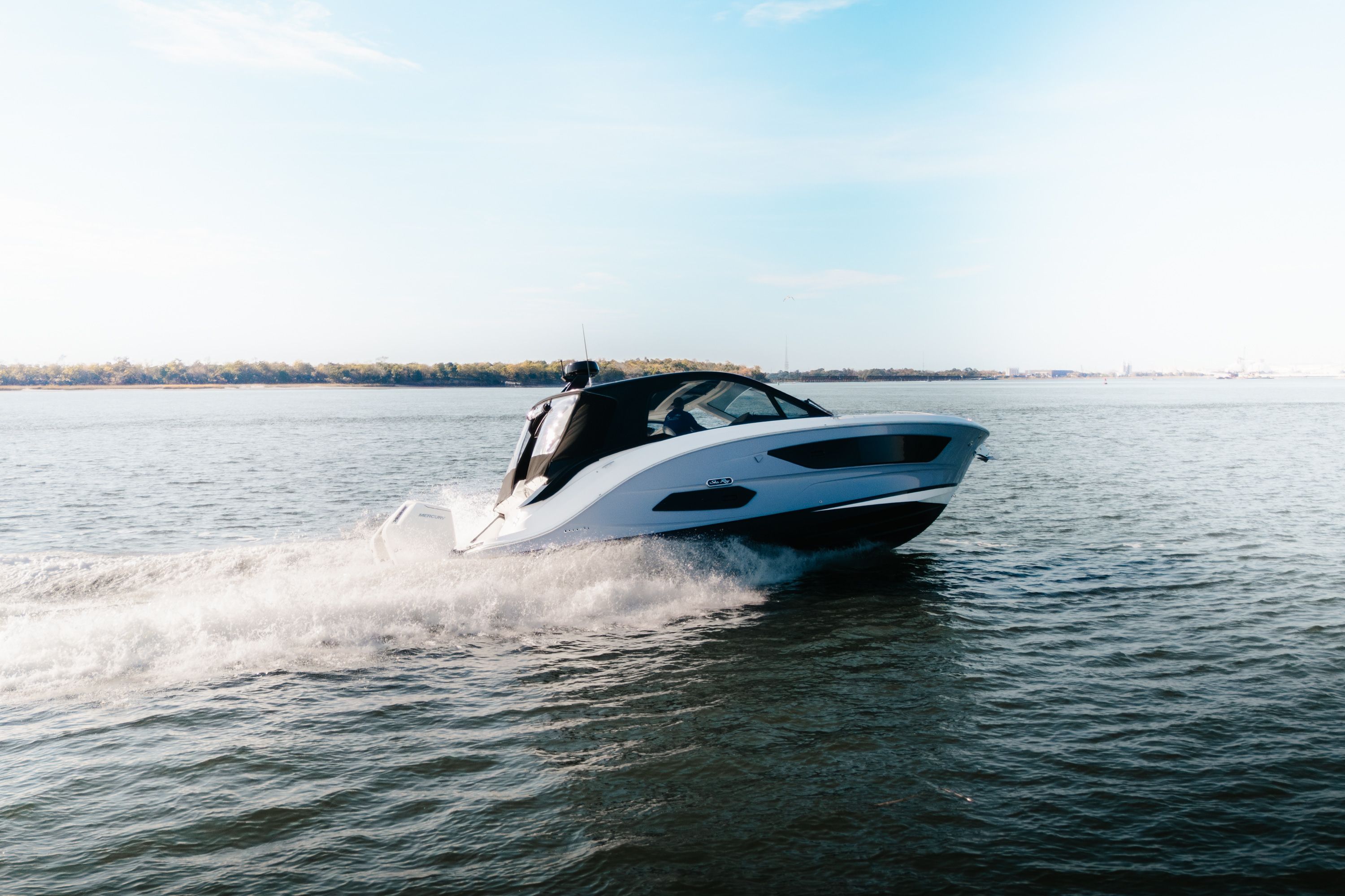 2023 Sea Ray 370 SUNDANCER Image Thumbnail #5