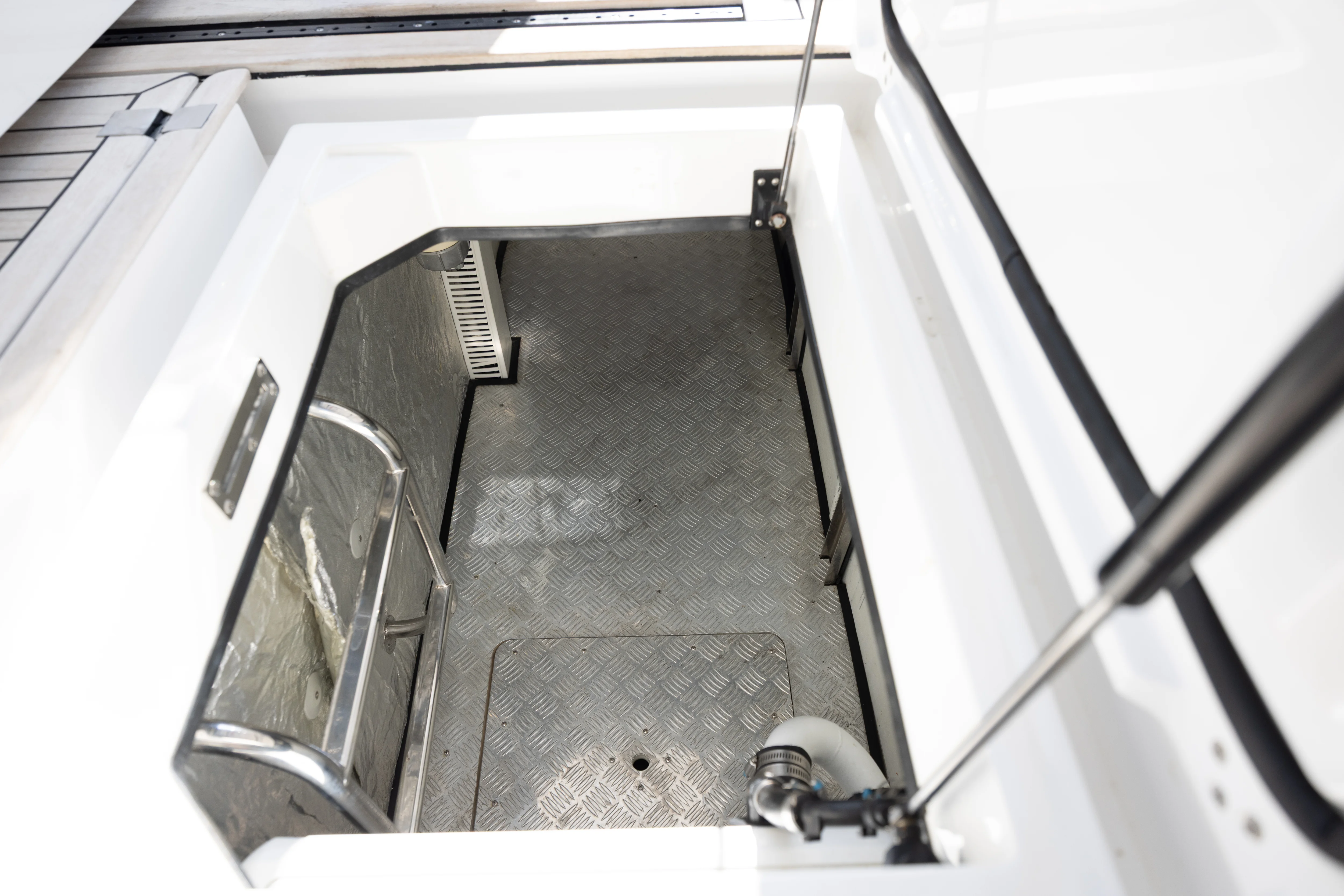 2018 Azimut VERVE 40 Image Thumbnail #38