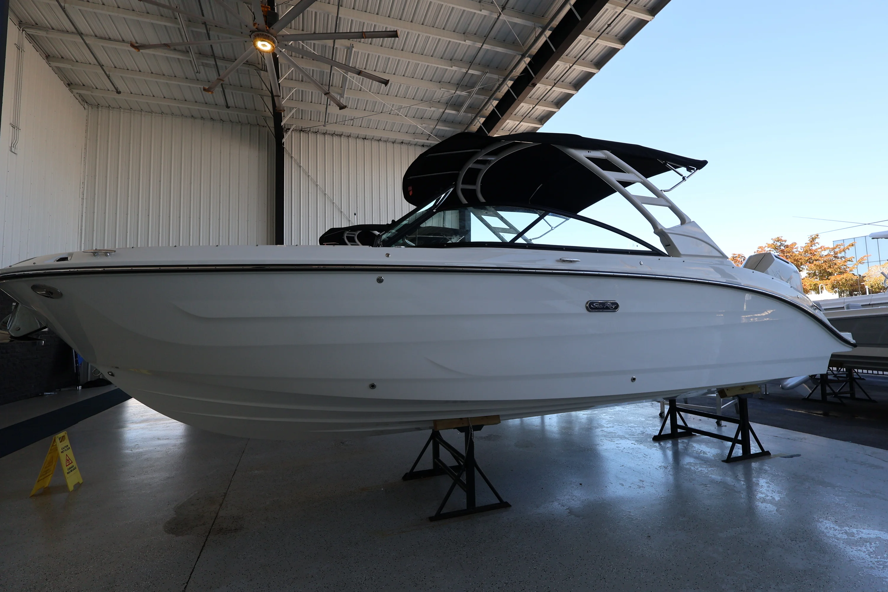 2026 Sea Ray SDX 270 Outboard Image Thumbnail #0