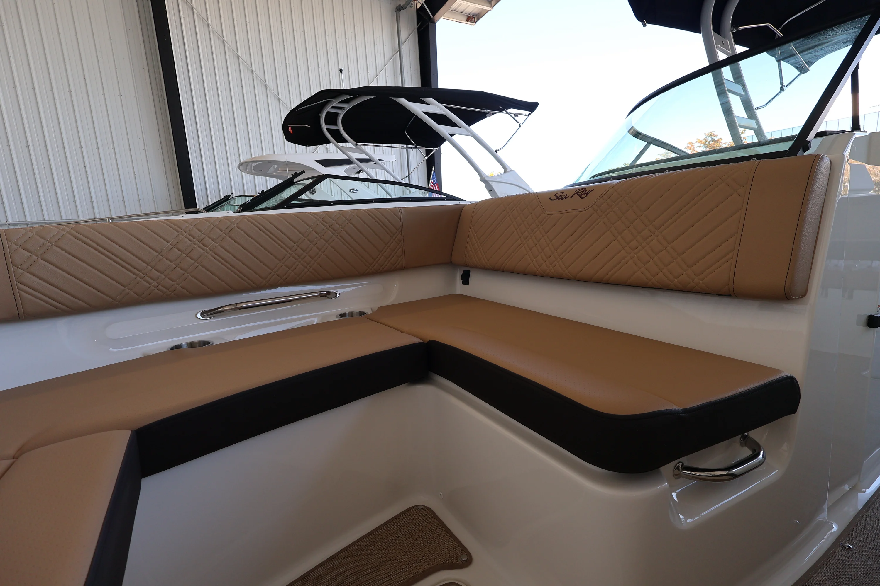 2026 Sea Ray SDX 270 Outboard Image Thumbnail #28