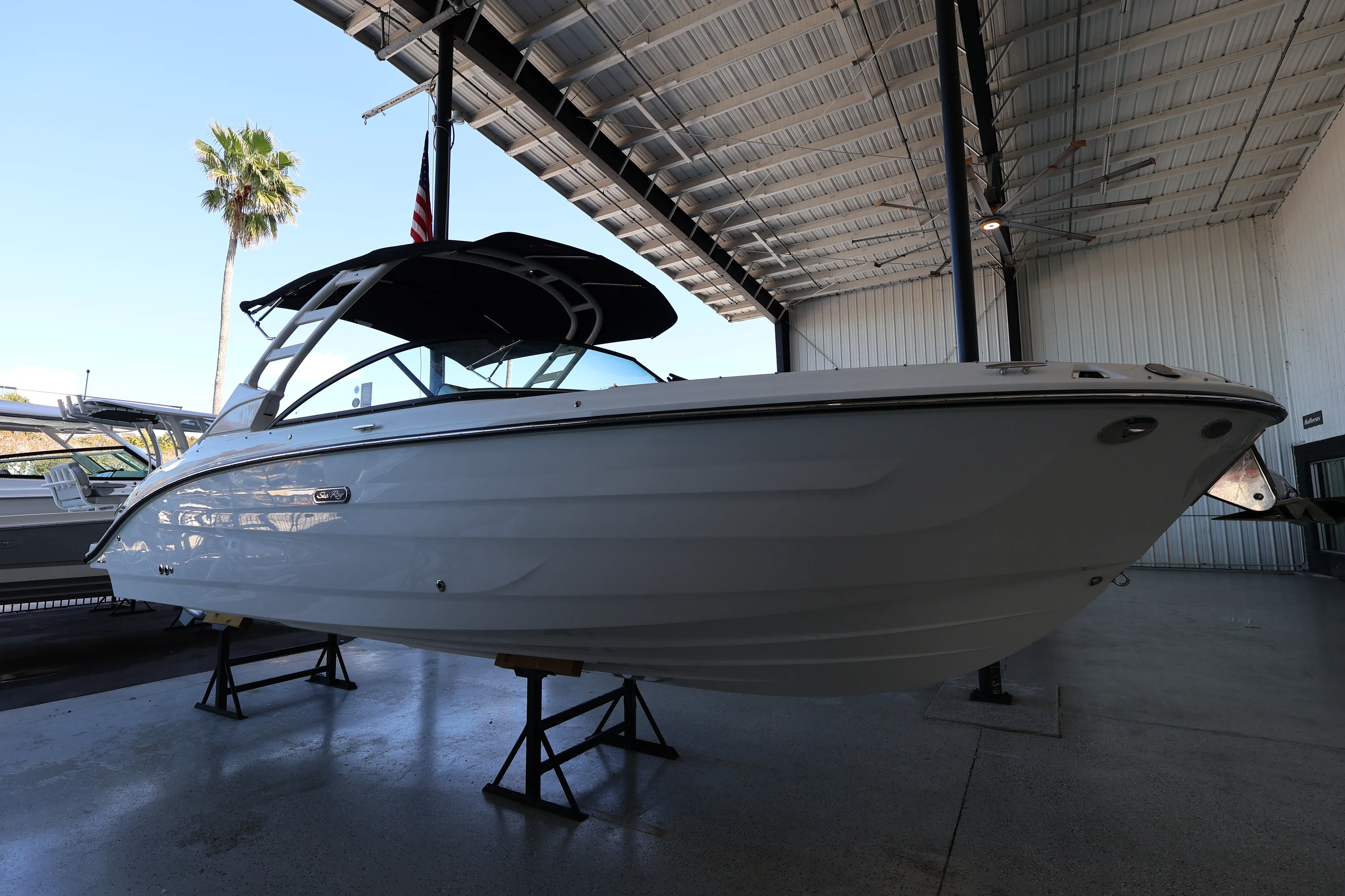 2026 Sea Ray SDX 270 Outboard Image Thumbnail #4