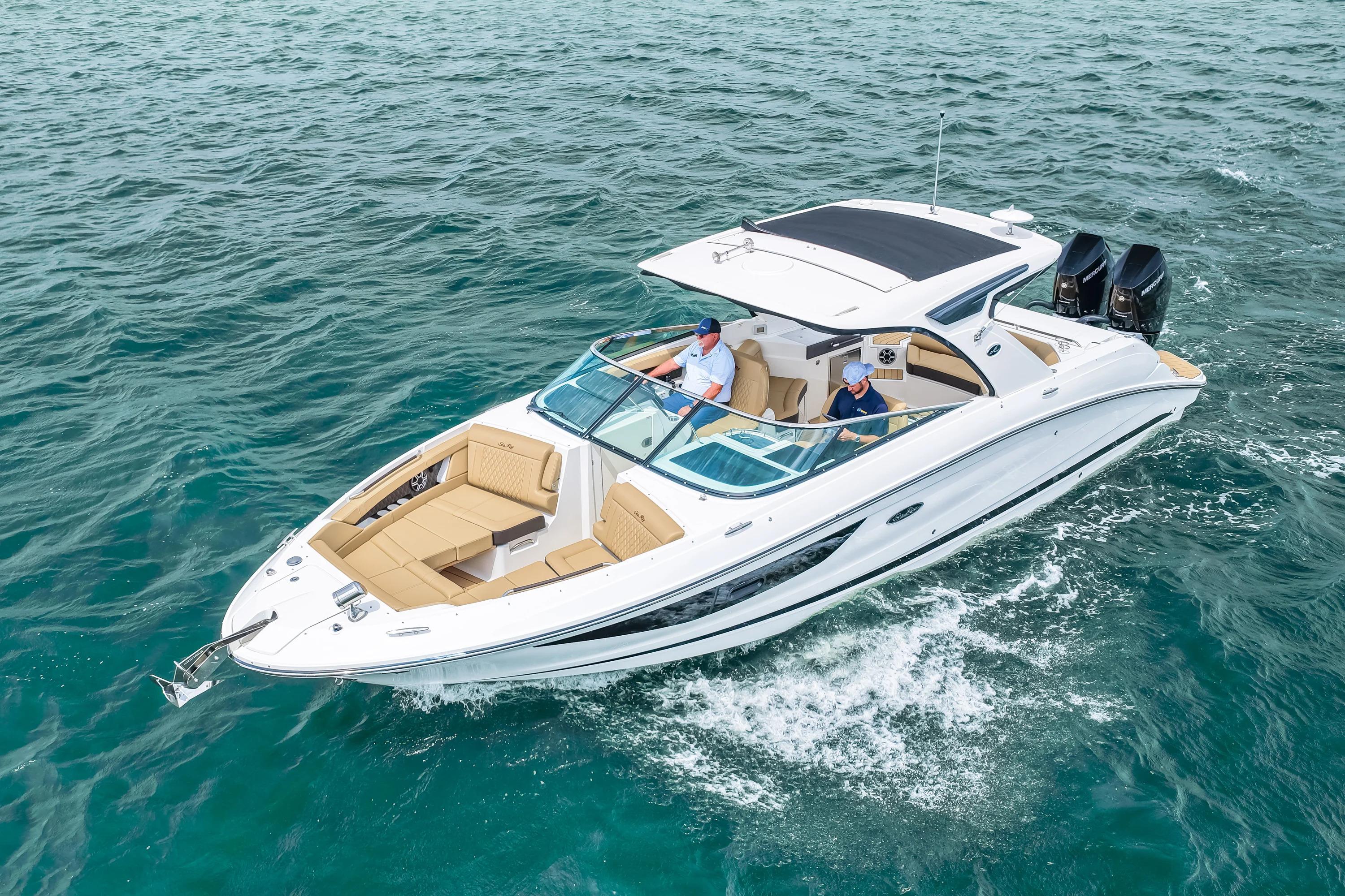 2026 Sea Ray SLX 350 Outboard Image Thumbnail #4