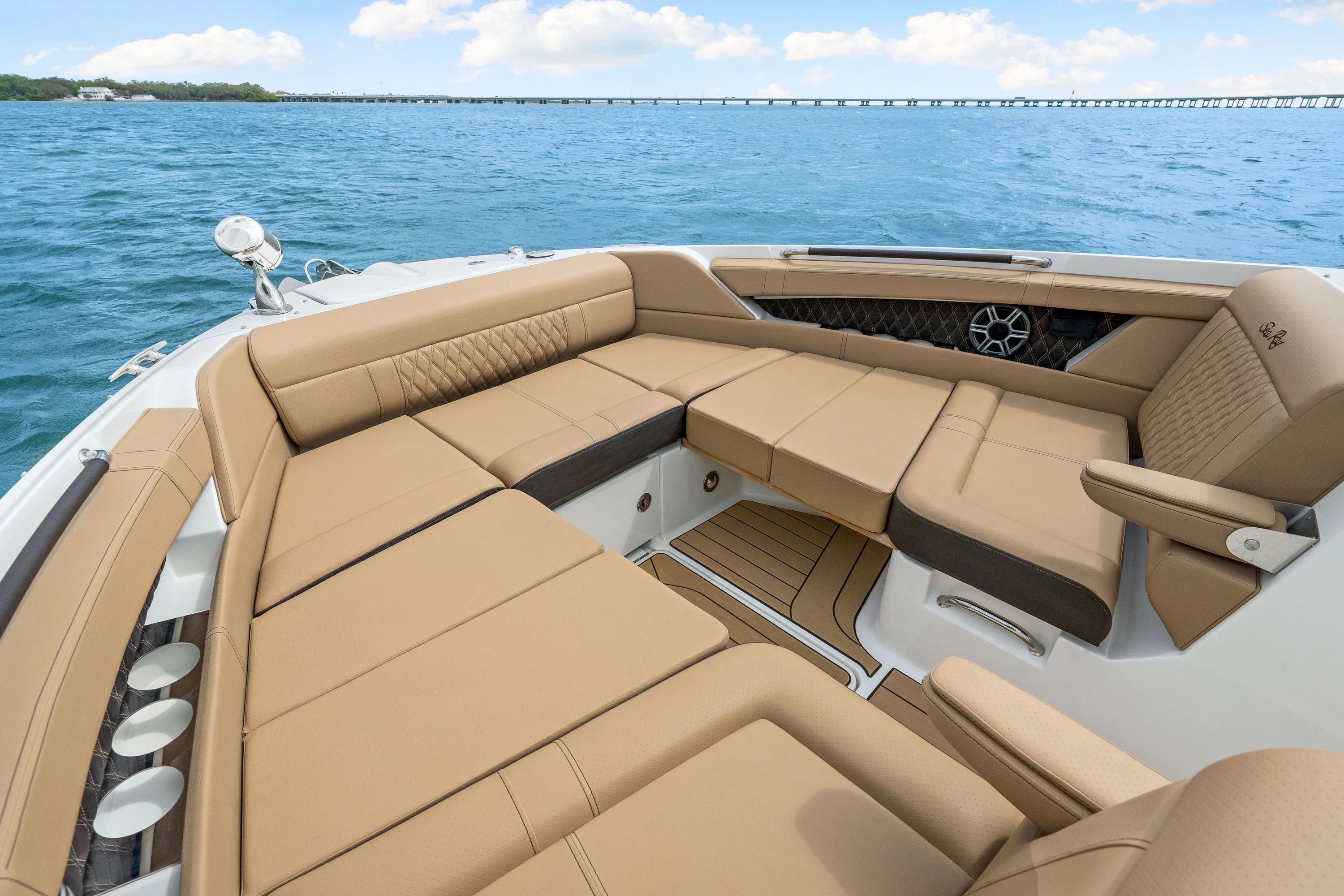 2026 Sea Ray SLX 350 Outboard Image Thumbnail #41