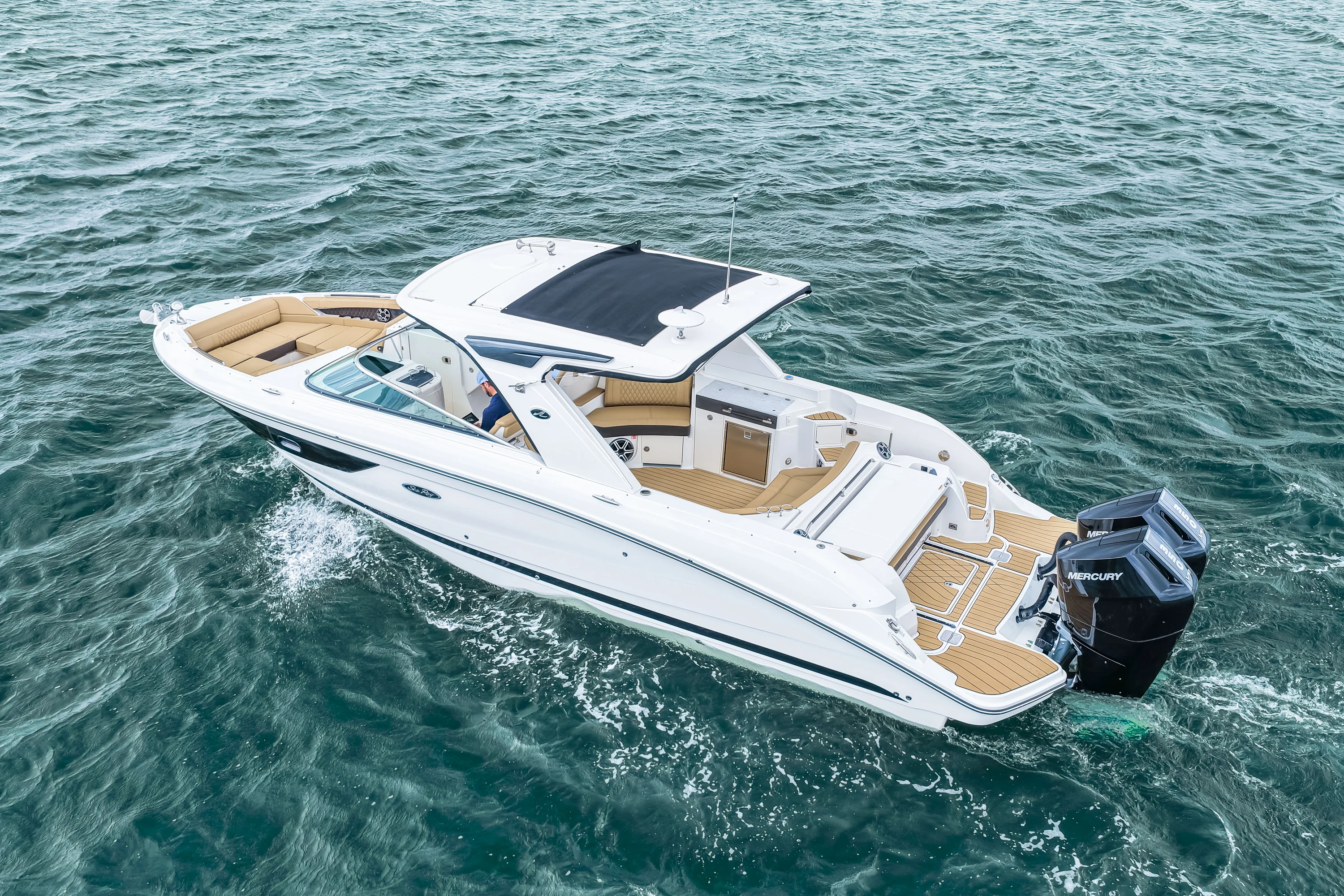 2026 Sea Ray SLX 350 Outboard Image Thumbnail #11