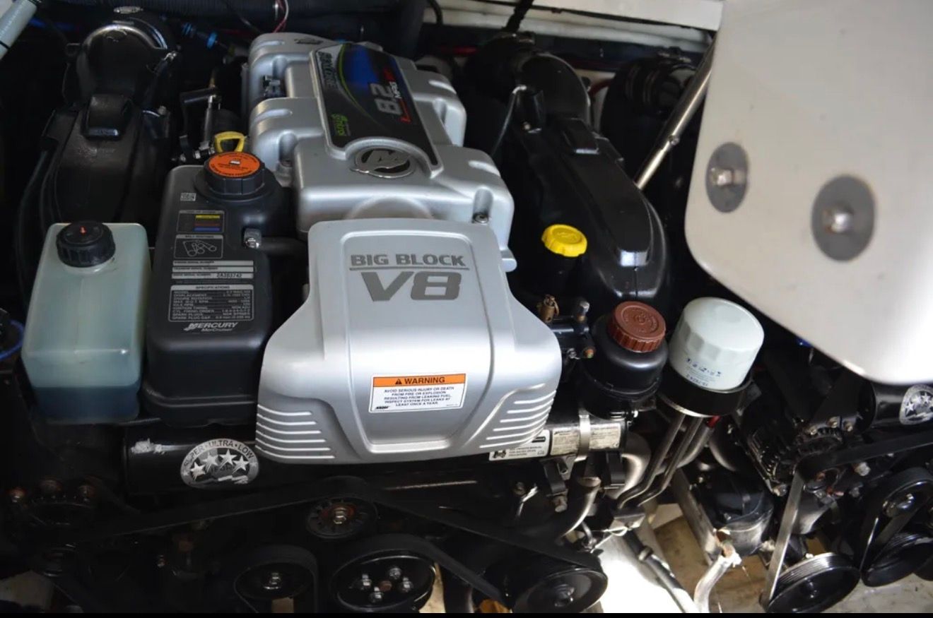 2015 Formula 310 SS Image Thumbnail #10