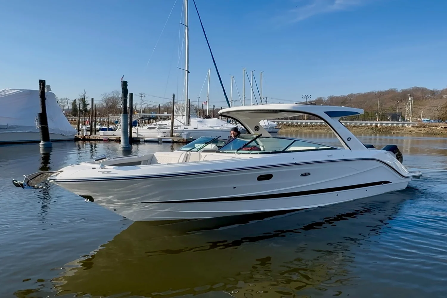 2026 Sea Ray SLX 310 Outboard Image Thumbnail #5