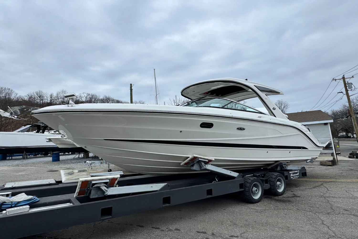 2026 Sea Ray SLX 310 Outboard Image Thumbnail #50