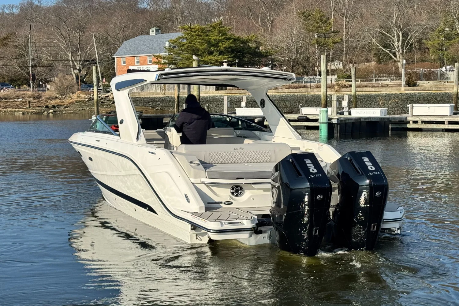 2026 Sea Ray SLX 310 Outboard Image Thumbnail #2