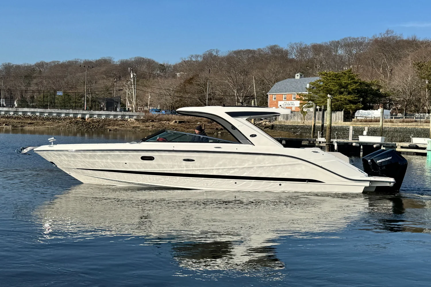 2026 Sea Ray SLX 310 Outboard Image Thumbnail #0