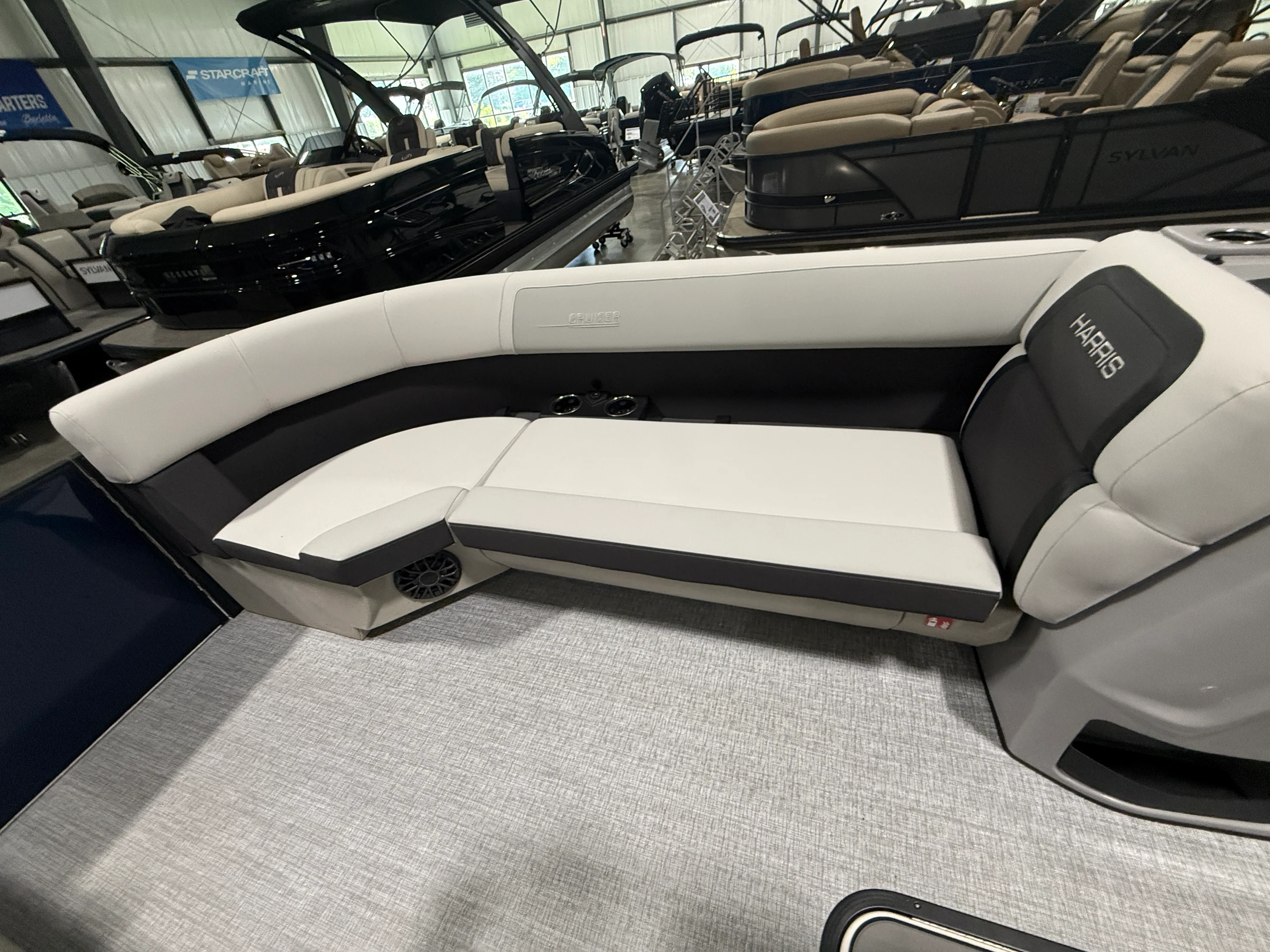 2026 Harris Cruiser 230 Image Thumbnail #9