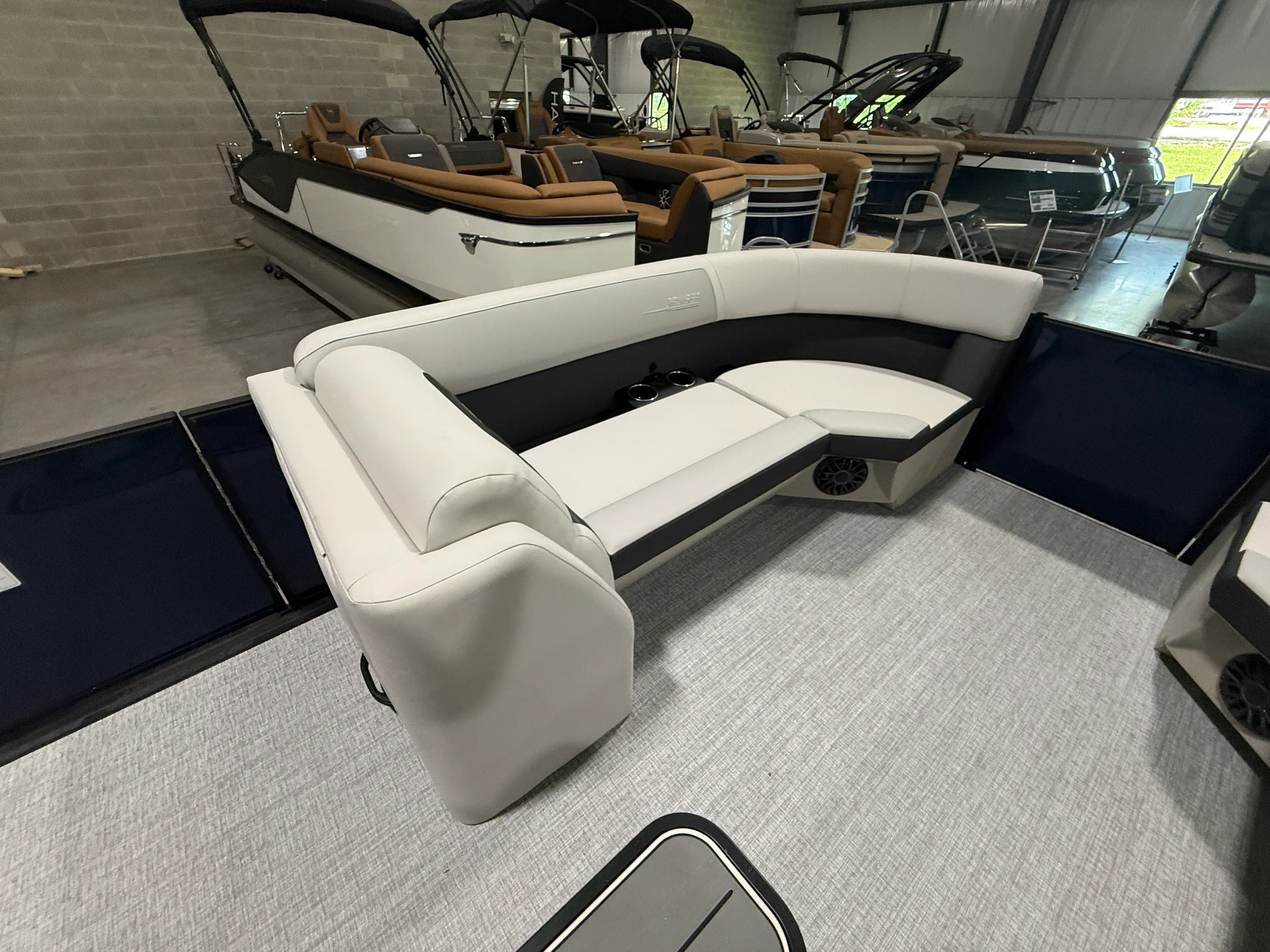 2026 Harris Cruiser 230 Image Thumbnail #8
