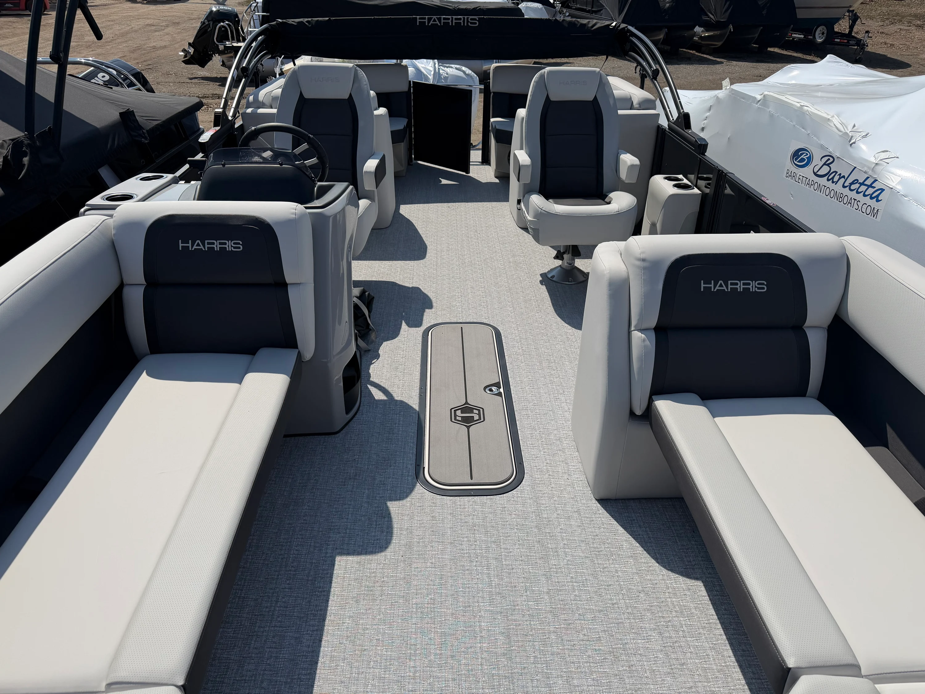 2026 Harris CRUISER 230 Image Thumbnail #8