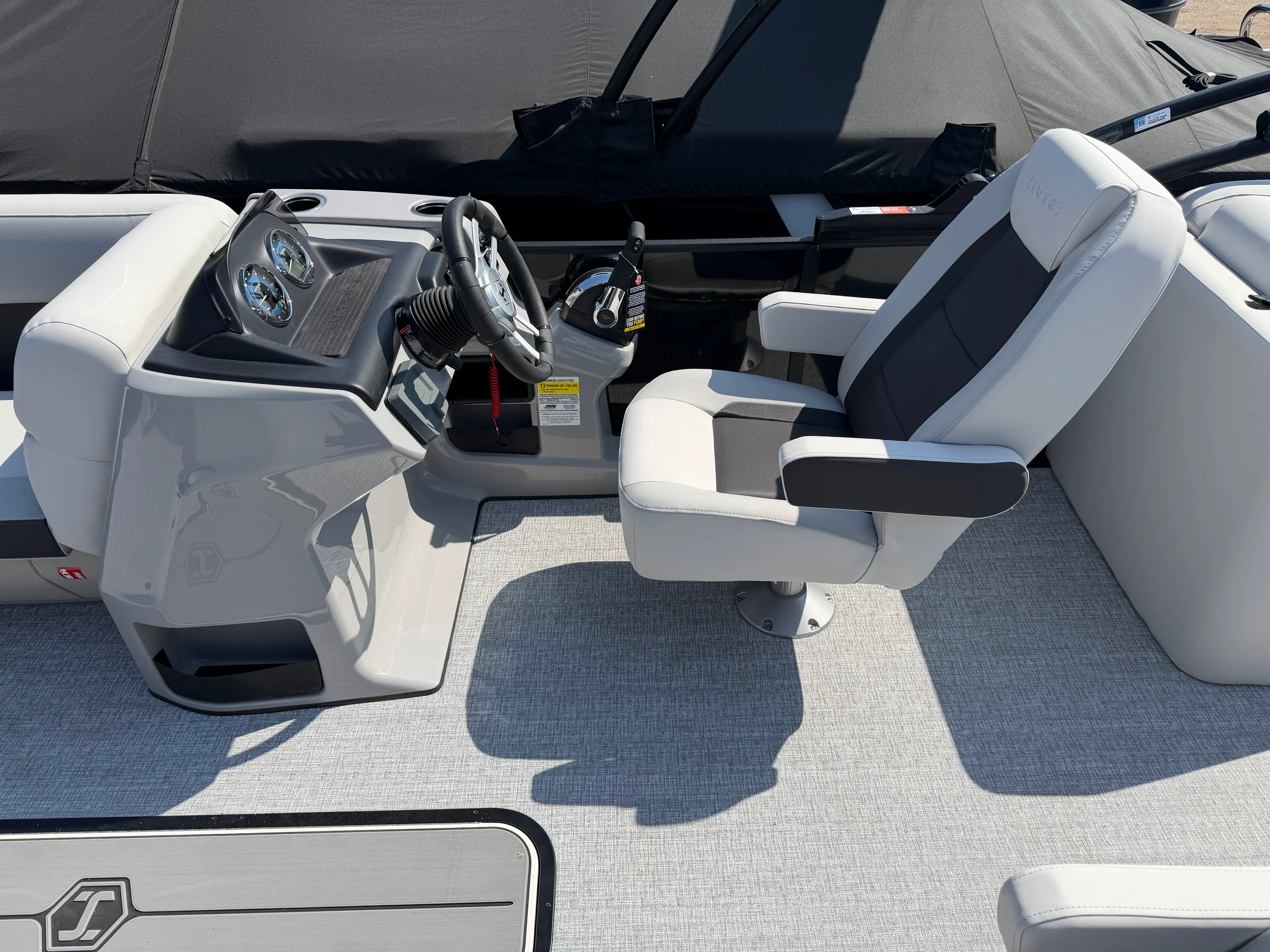 2026 Harris CRUISER 230 Image Thumbnail #13